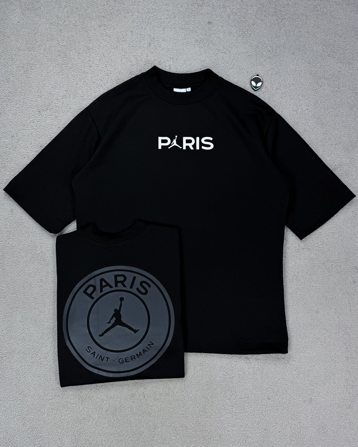 OVERSIZED PARIS