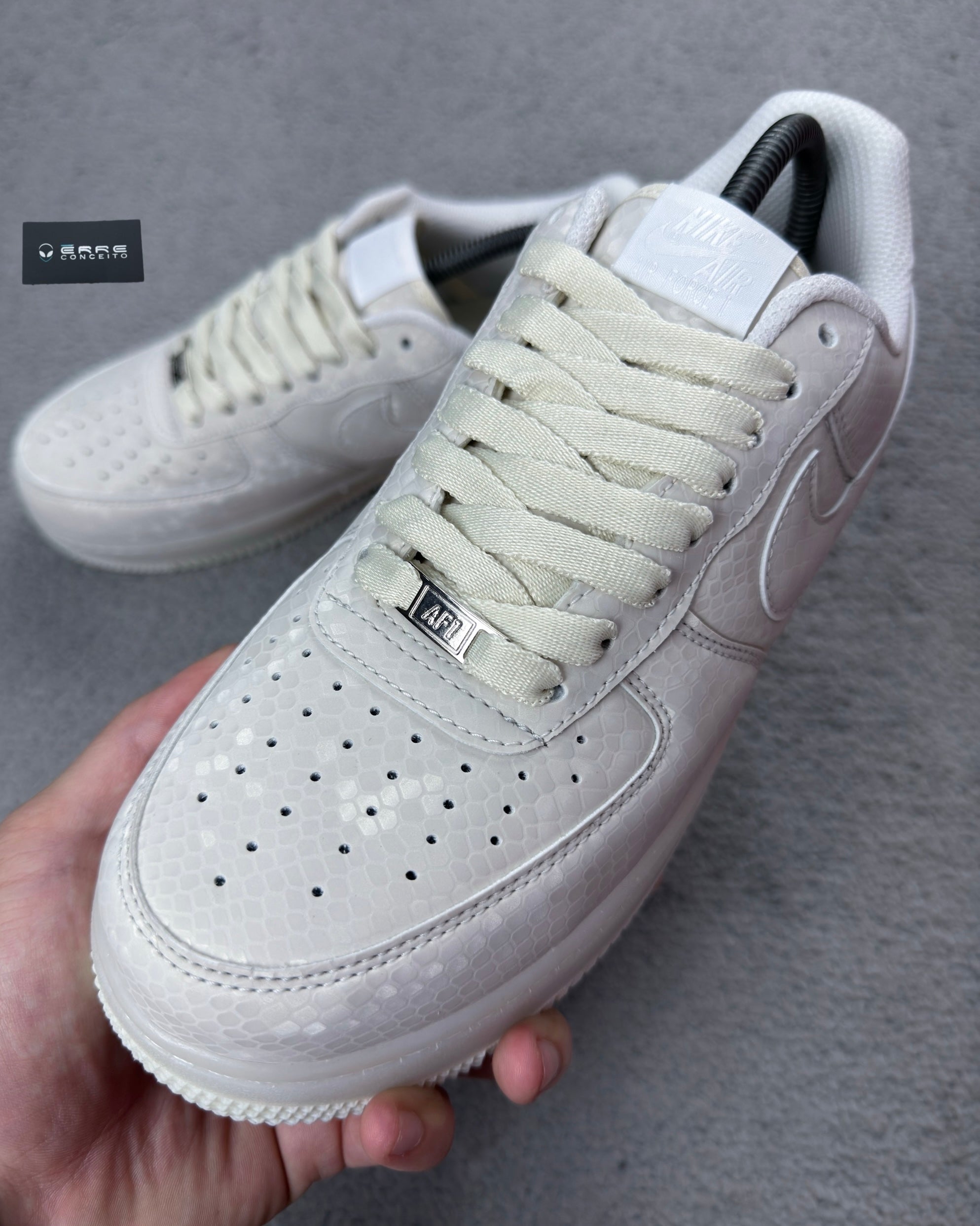 TÊNIS NK AIR FORCE 1 X KOBE BRYANT