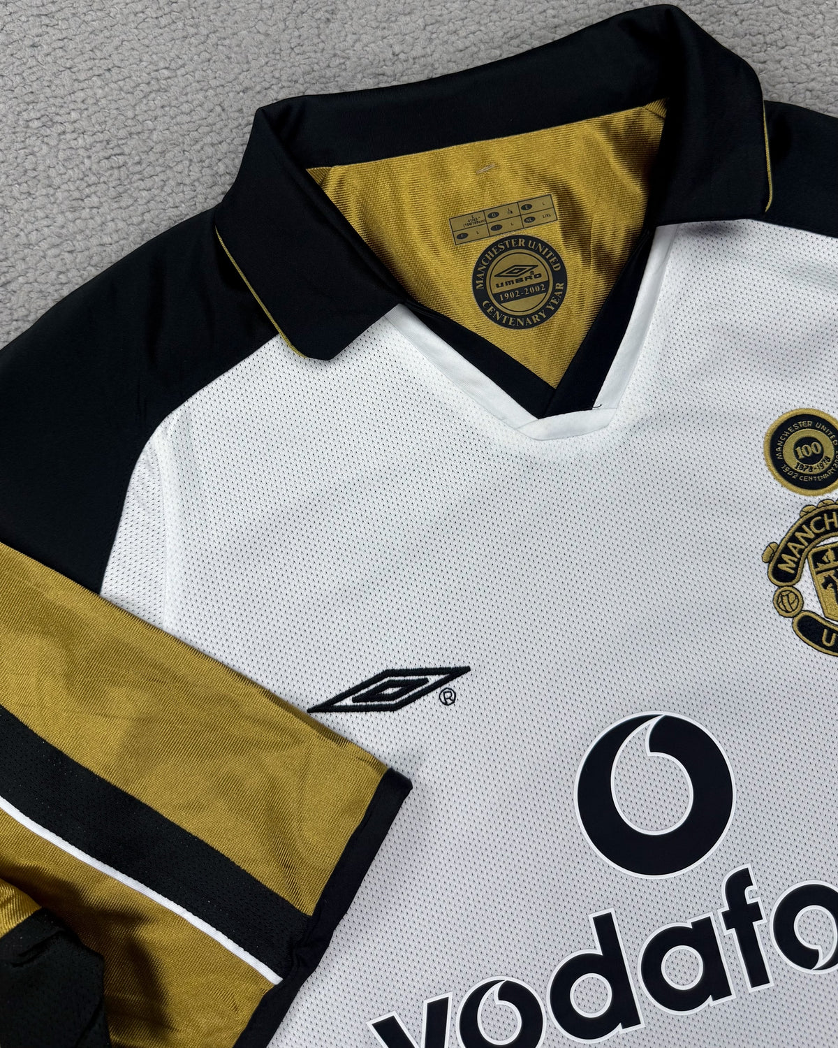 CAMISETA RETRÔ CENTENÁRIO 1902 - 2002 MANCHESTER UNITED DUPLA FACE