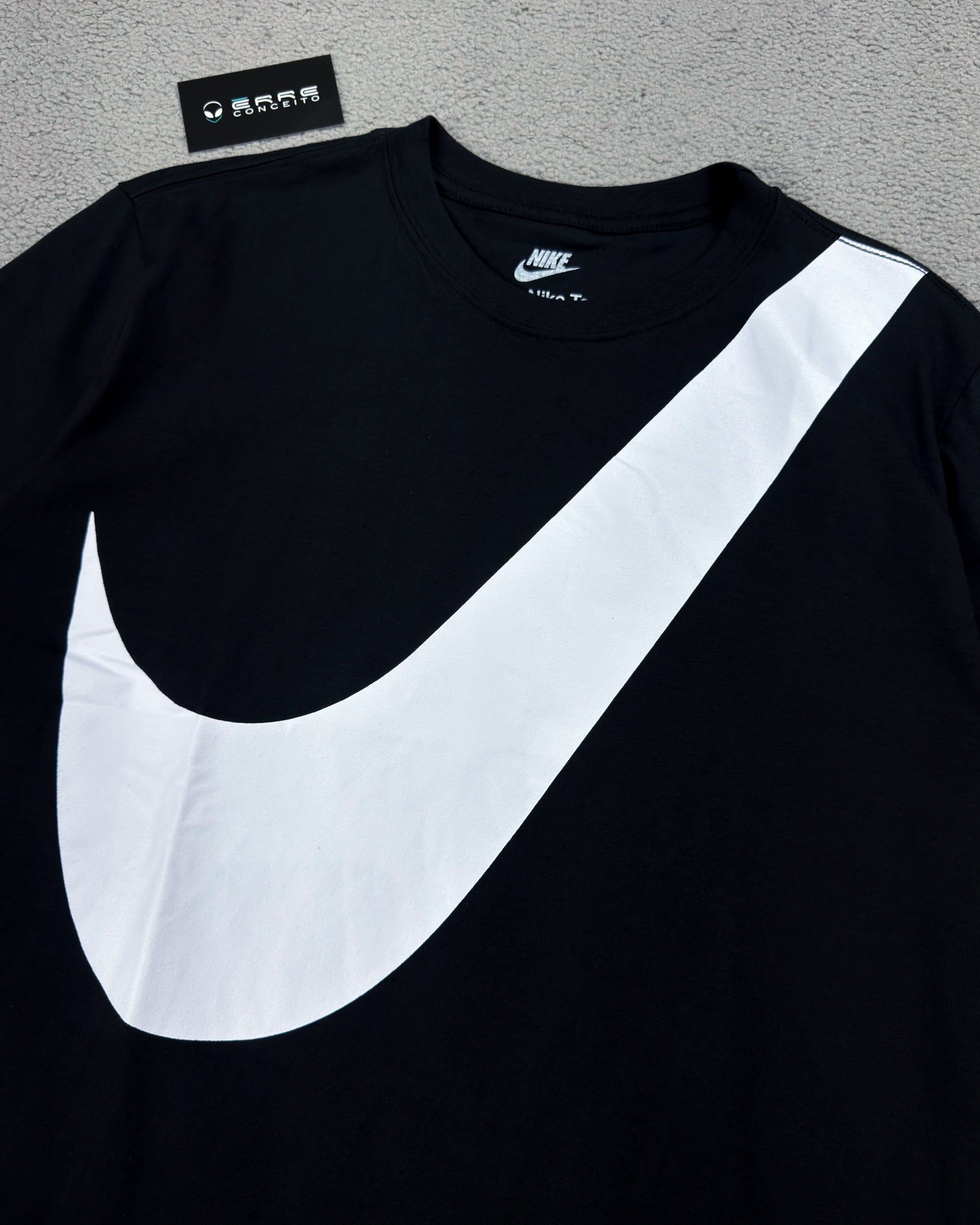 CAMISETA NK BIG SWOOSH