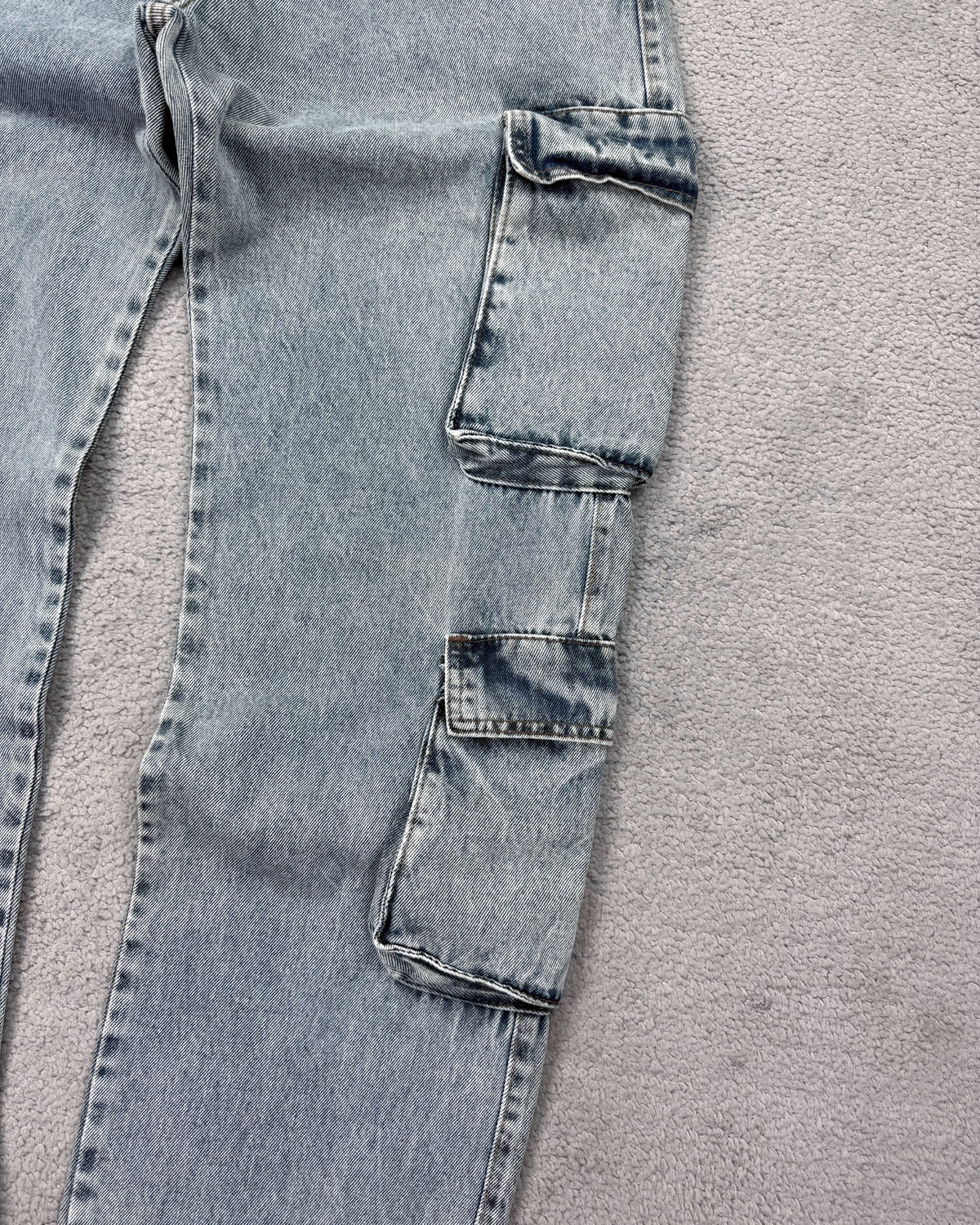 CALÇA JEANS CARGO 4 BOLSOS