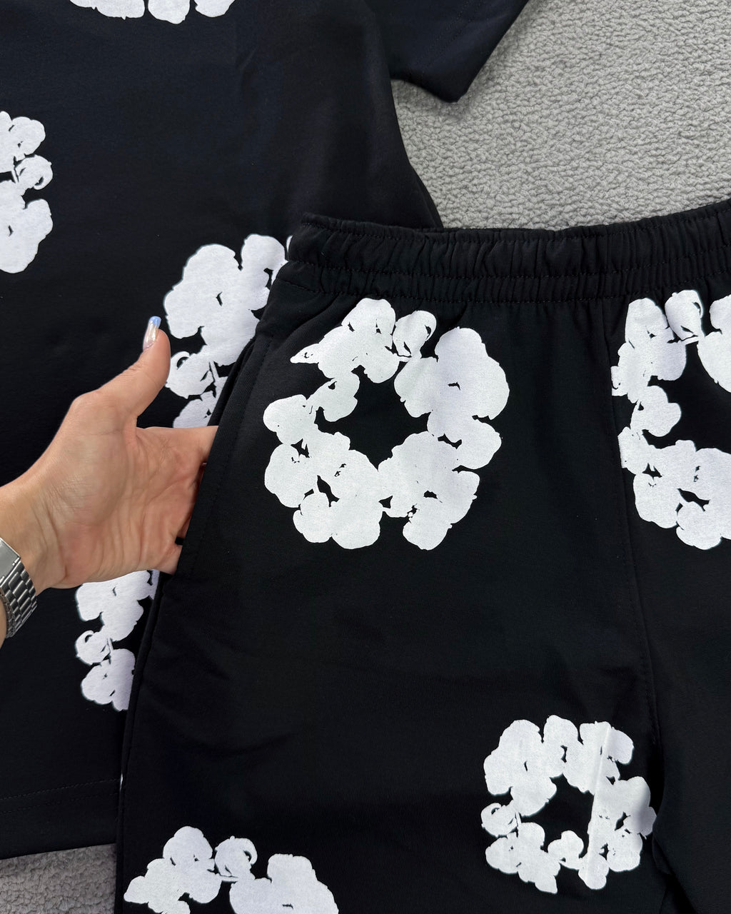 CONJUNTO DENIM TEARS