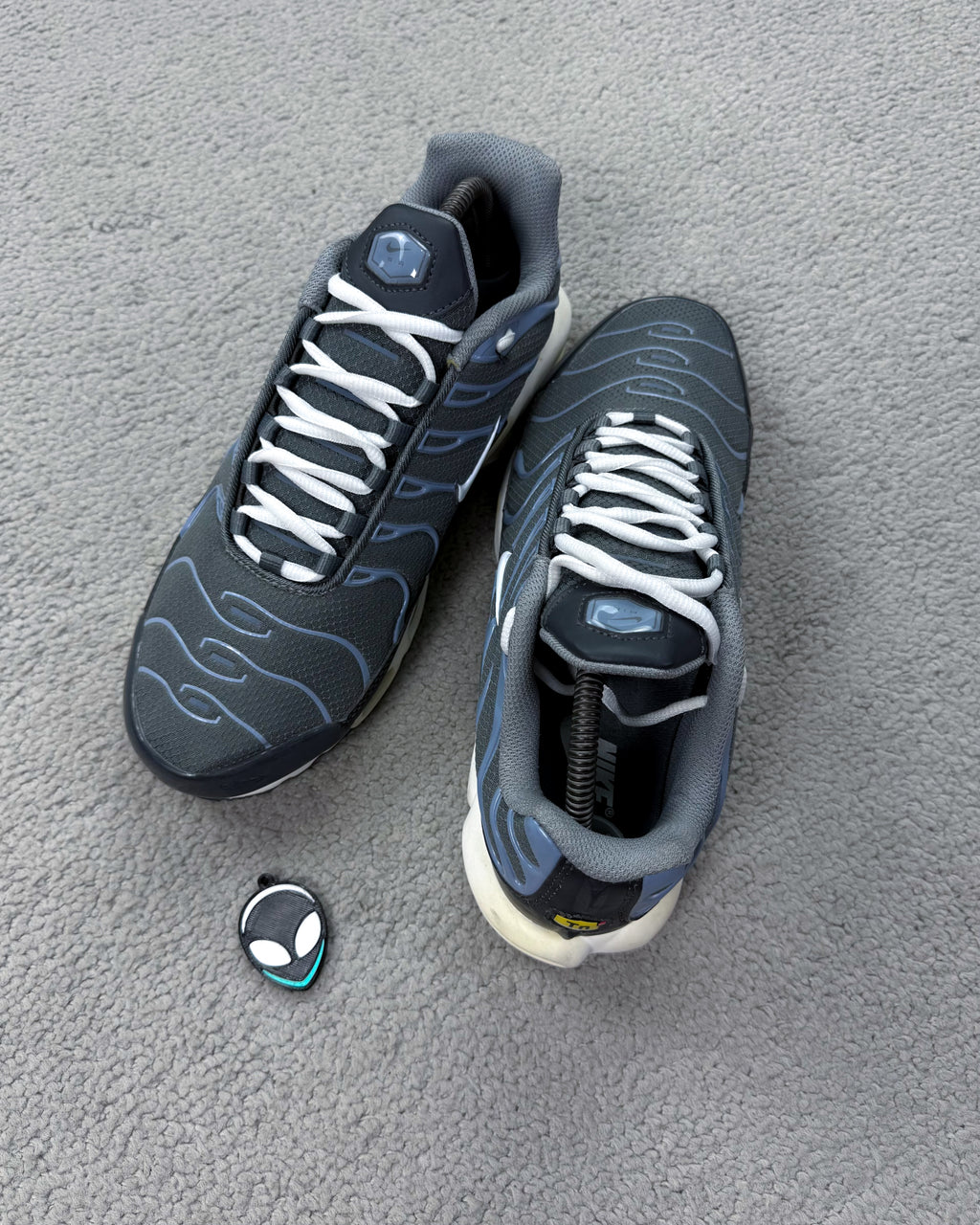 AIR MAX NK TN PLUS GREYSCALE COOL GREY