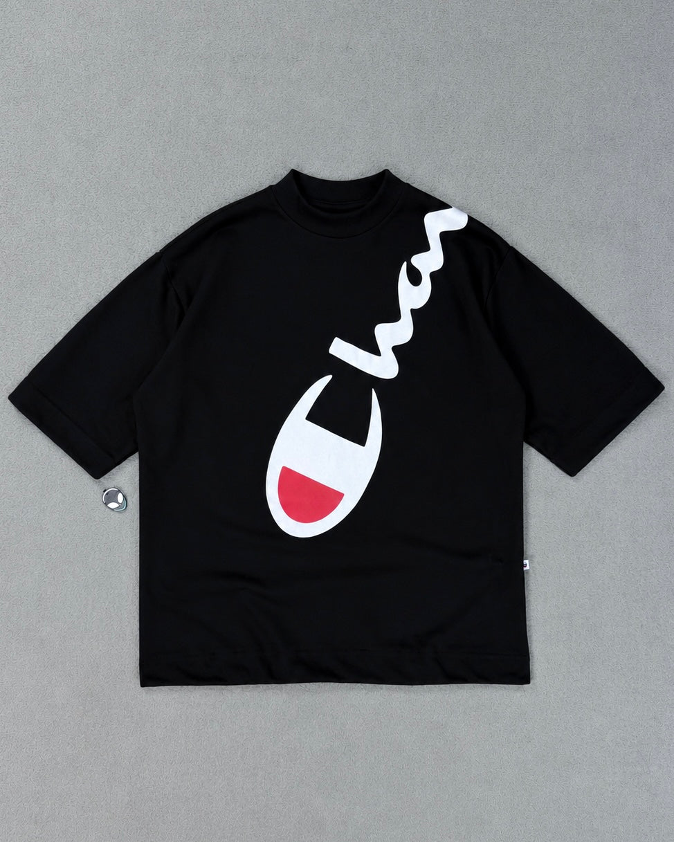 CAMISETA OVERSIZED CHAMP LETREIRO