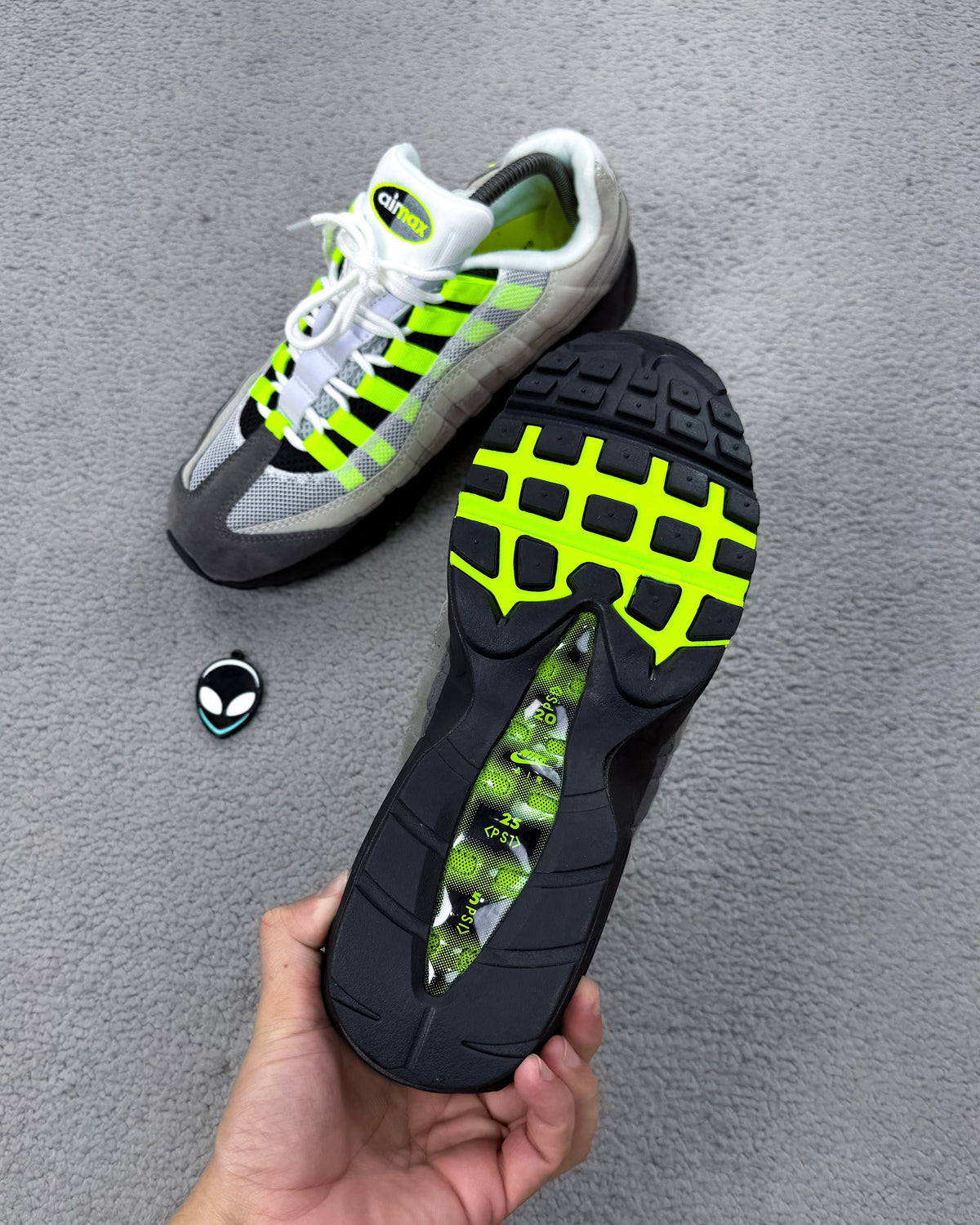 TÊNIS NK AIR MAX 95 OG NEON