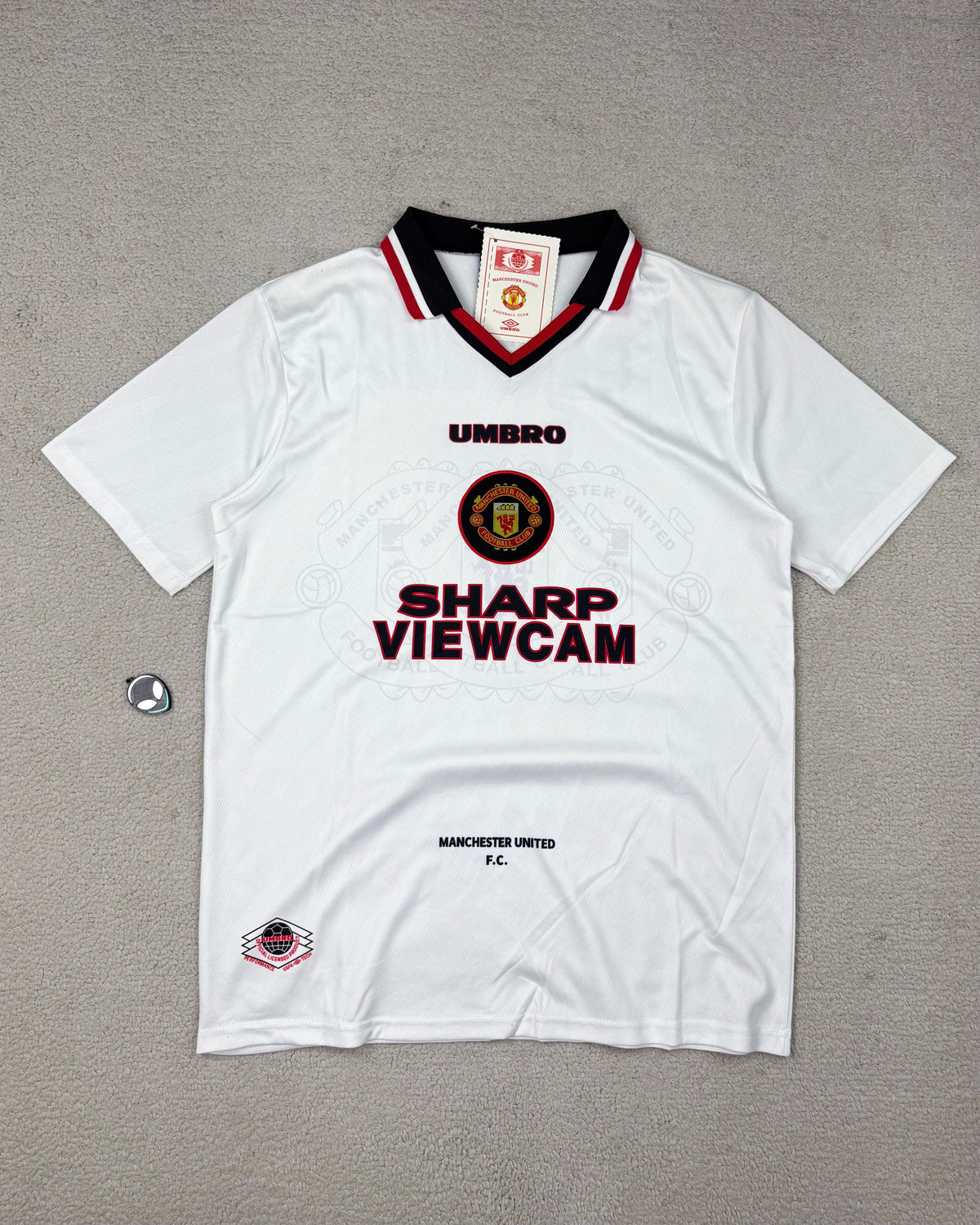 CAMISETA RETRÔ MANCHESTER UNITED CANTONA 96/97
