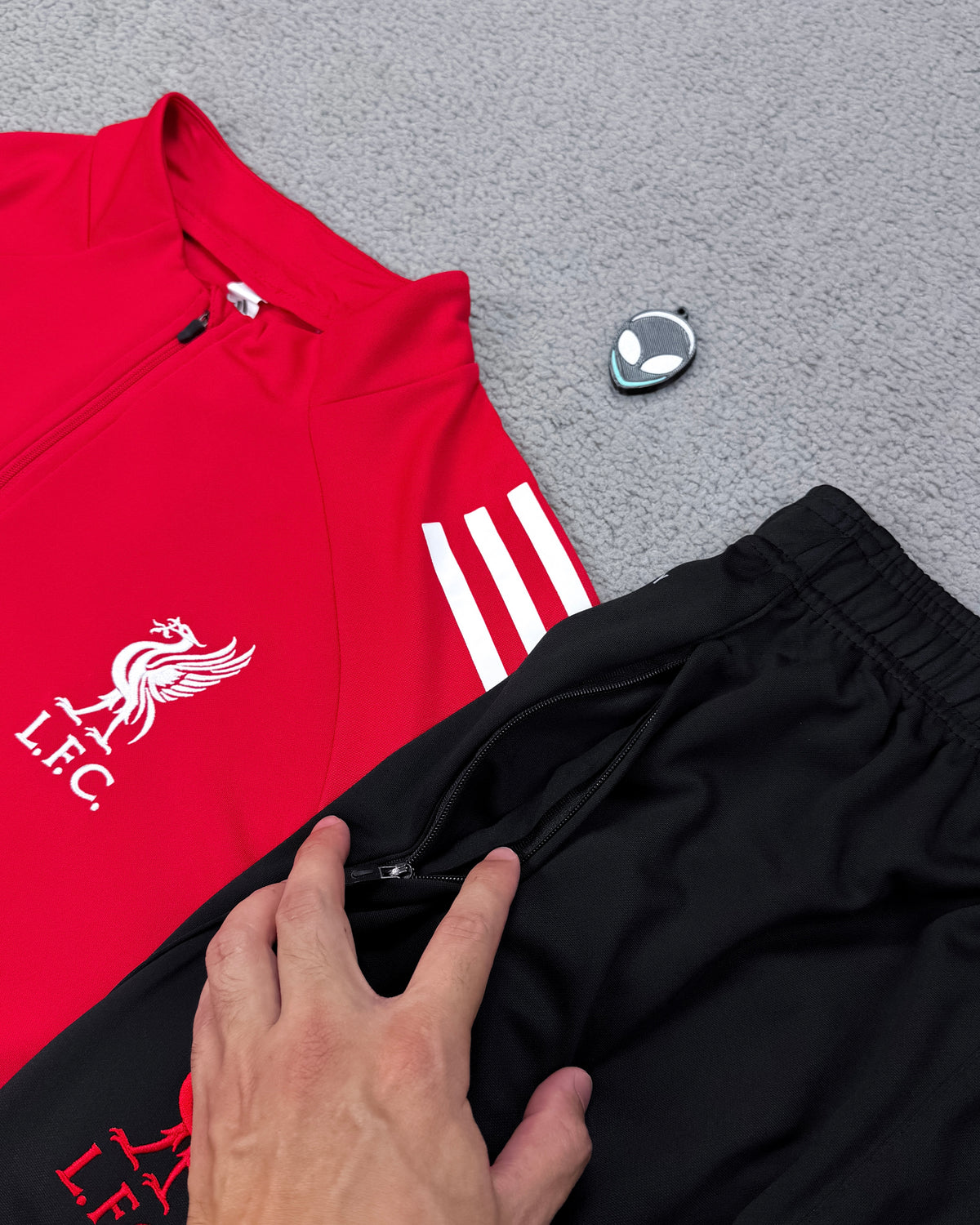 CONJUNTO TREINO LIVERPOOL