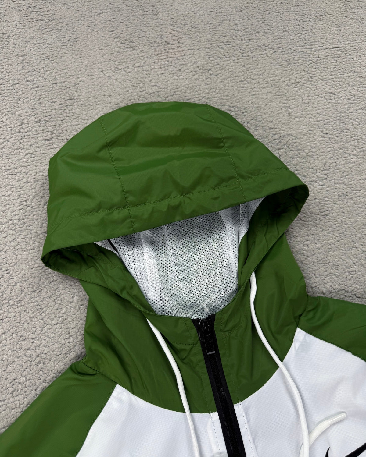 CORTA VENTO NK DOUBLE SWOOSH