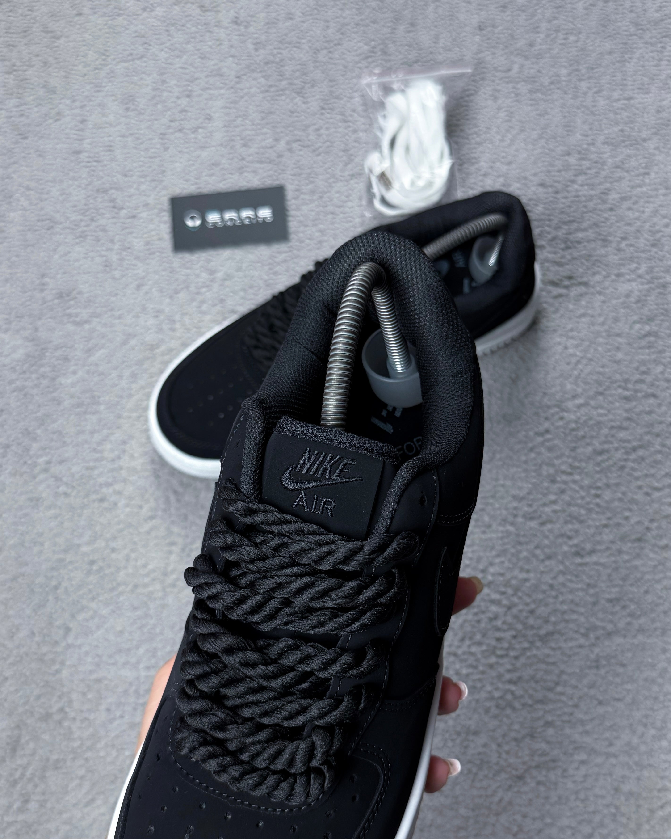 TÊNIS NK AIR FORCE 1 NOBUCK