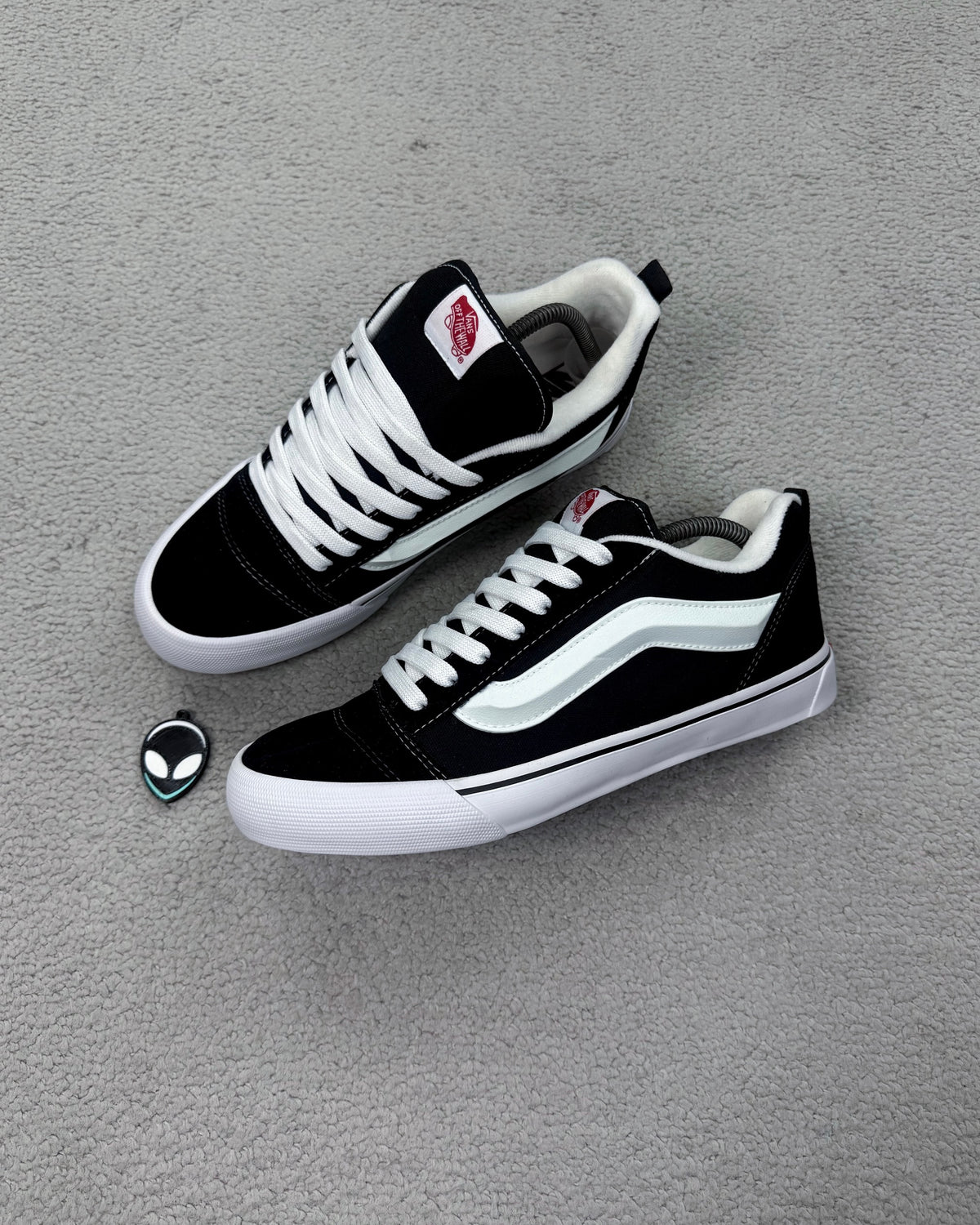 TÊNIS VANS KNU SKOOL