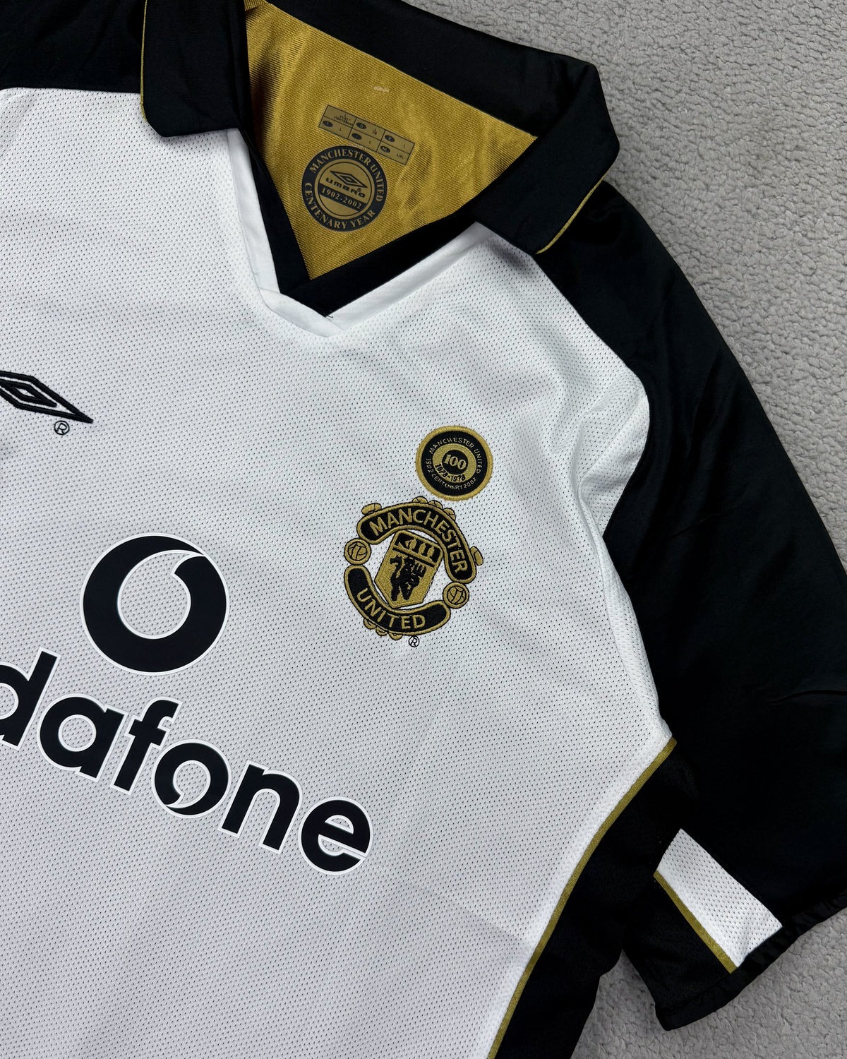 CAMISETA RETRÔ CENTENÁRIO 1902 - 2002 MANCHESTER UNITED DUPLA FACE