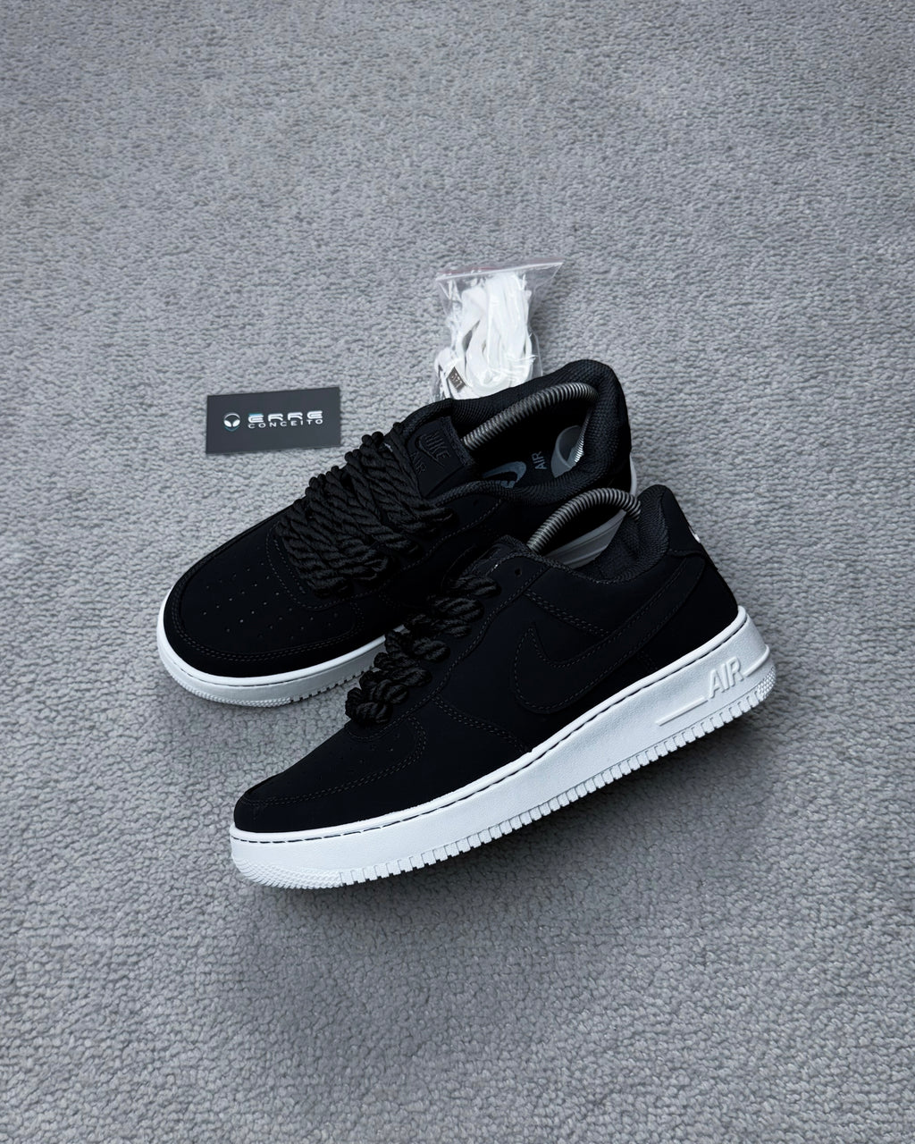 TÊNIS NK AIR FORCE 1 NOBUCK