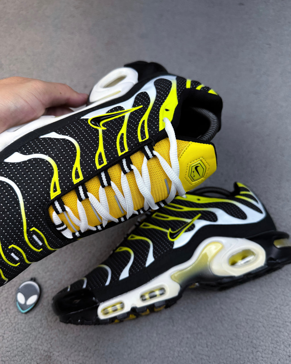 TÊNIS AIR MAX PLUS TN TOUR YELLOW