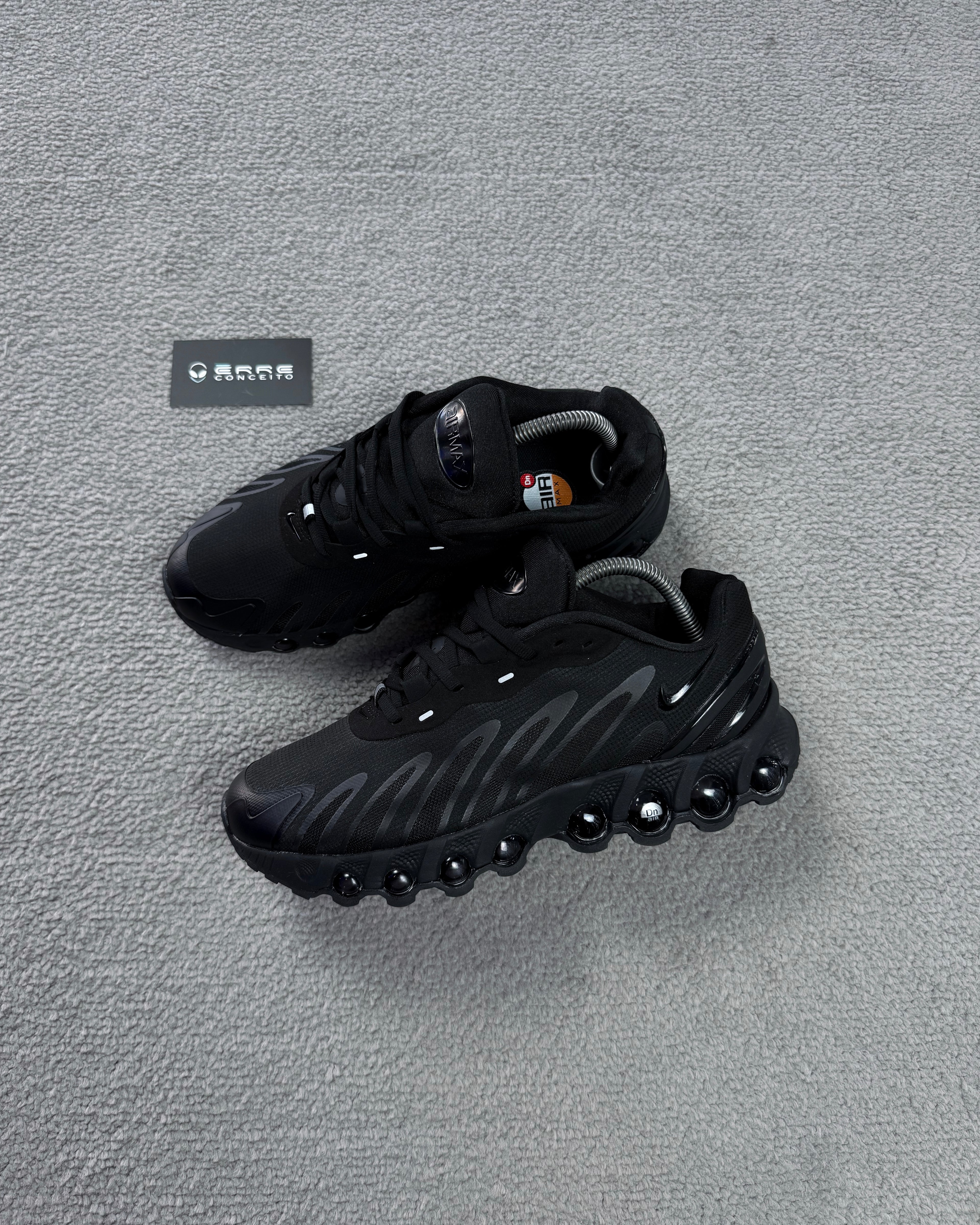 TÊNIS NIKE AIR MAX DN8