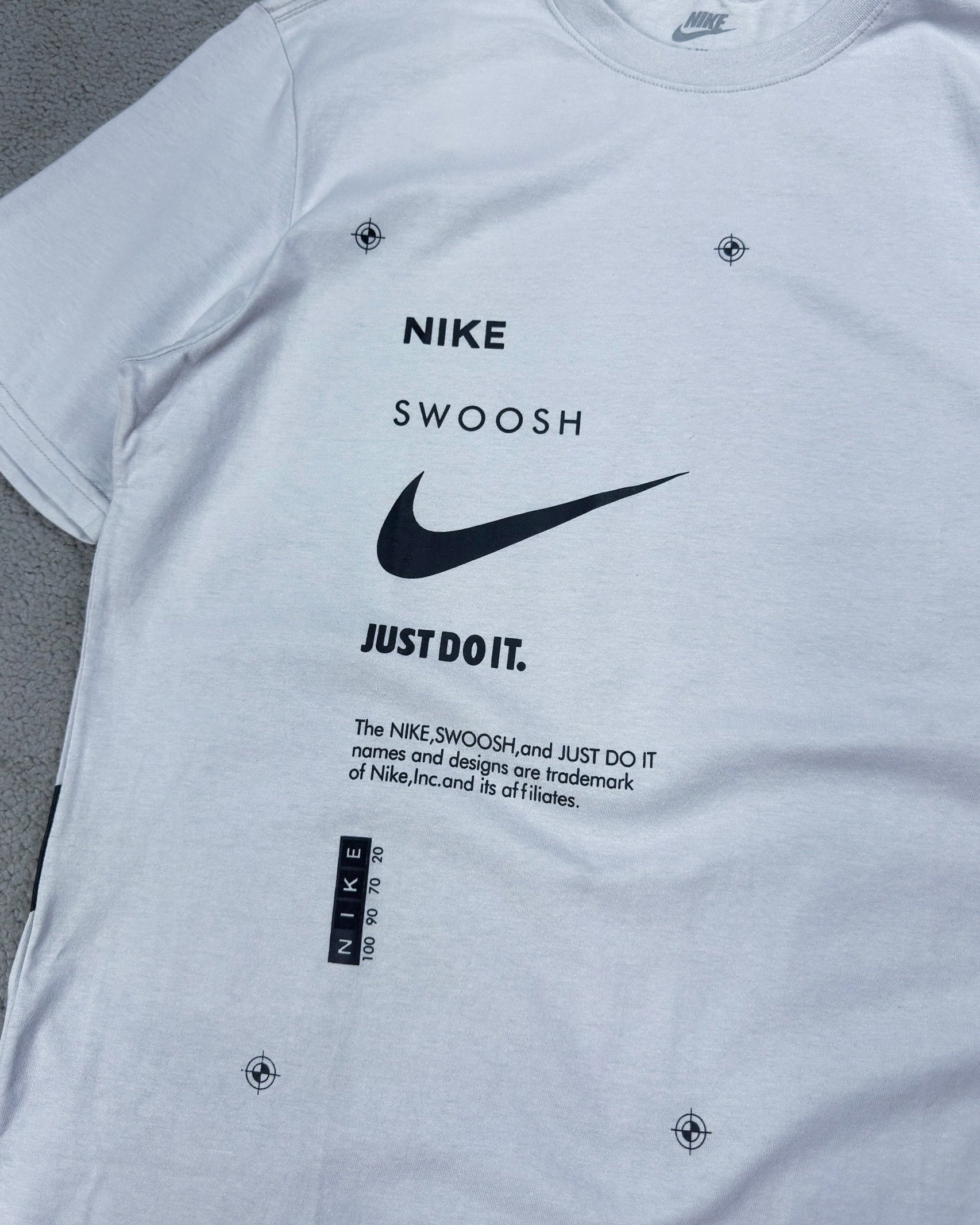 CAMISETA NK SWOOSH