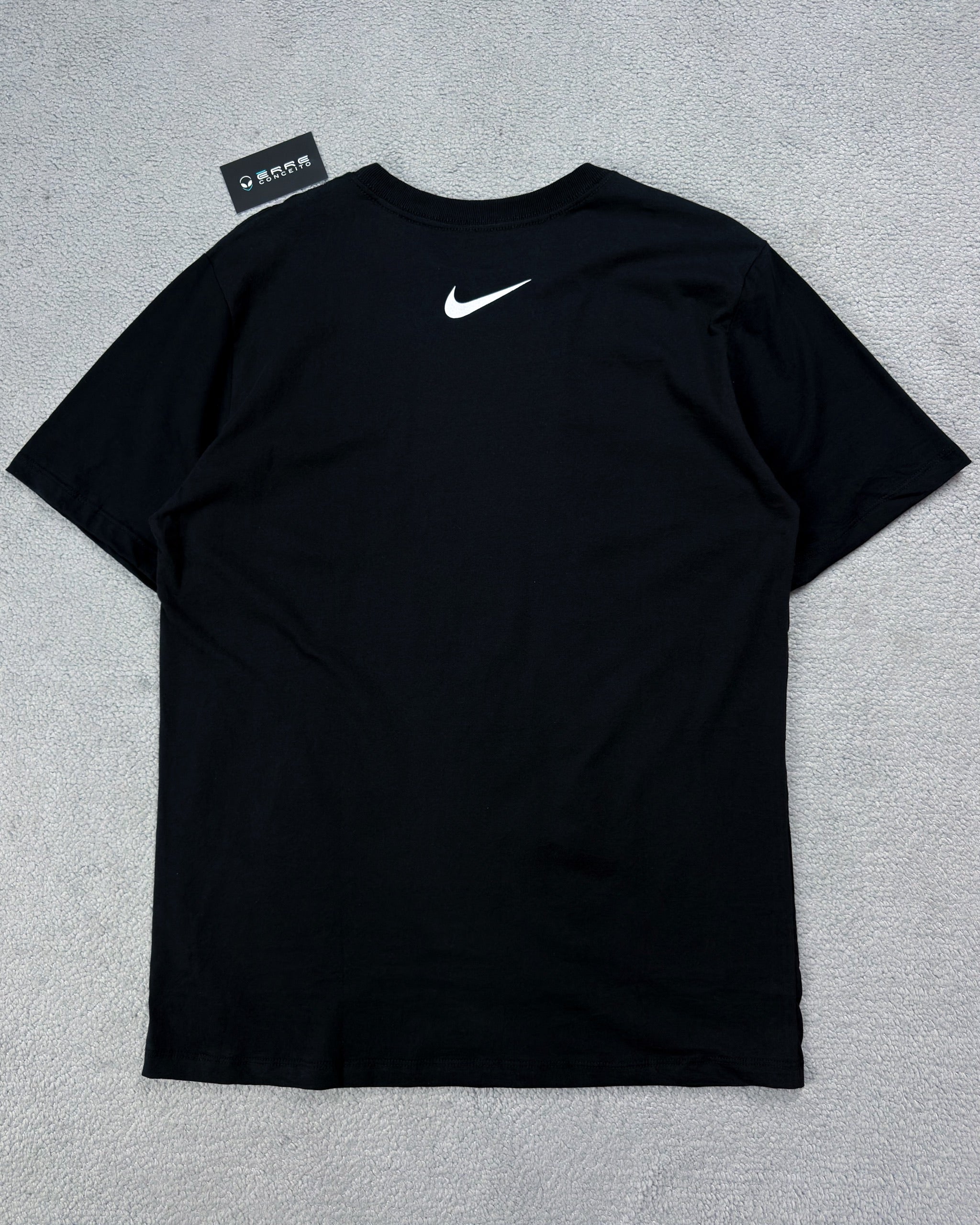 CAMISETA NK SWOOSH BY