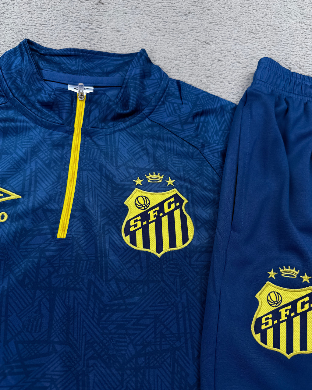 CONJUNTO DE TREINO SANTOS