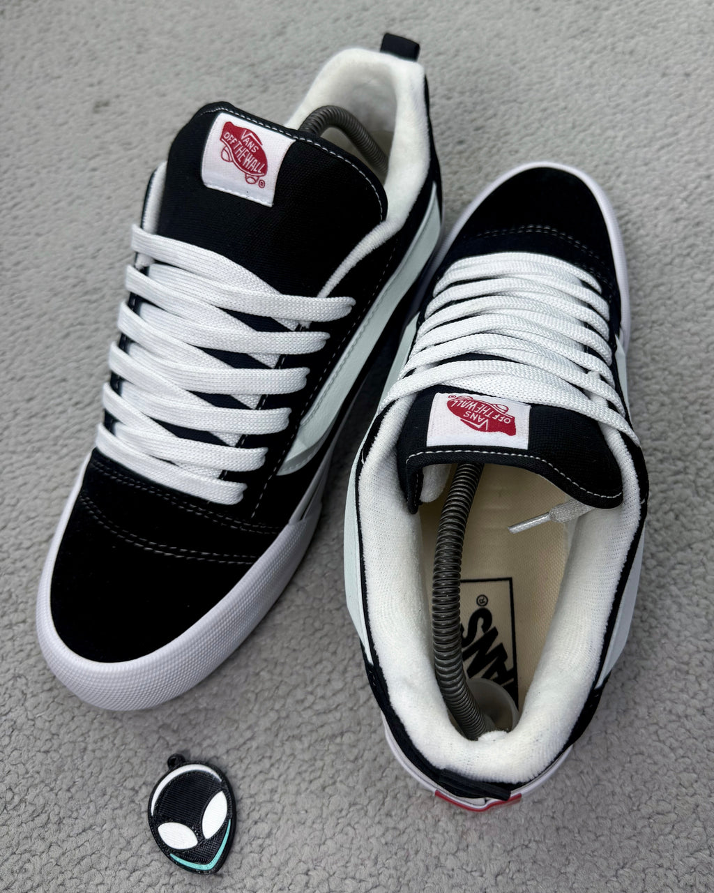TÊNIS VANS KNU SKOOL