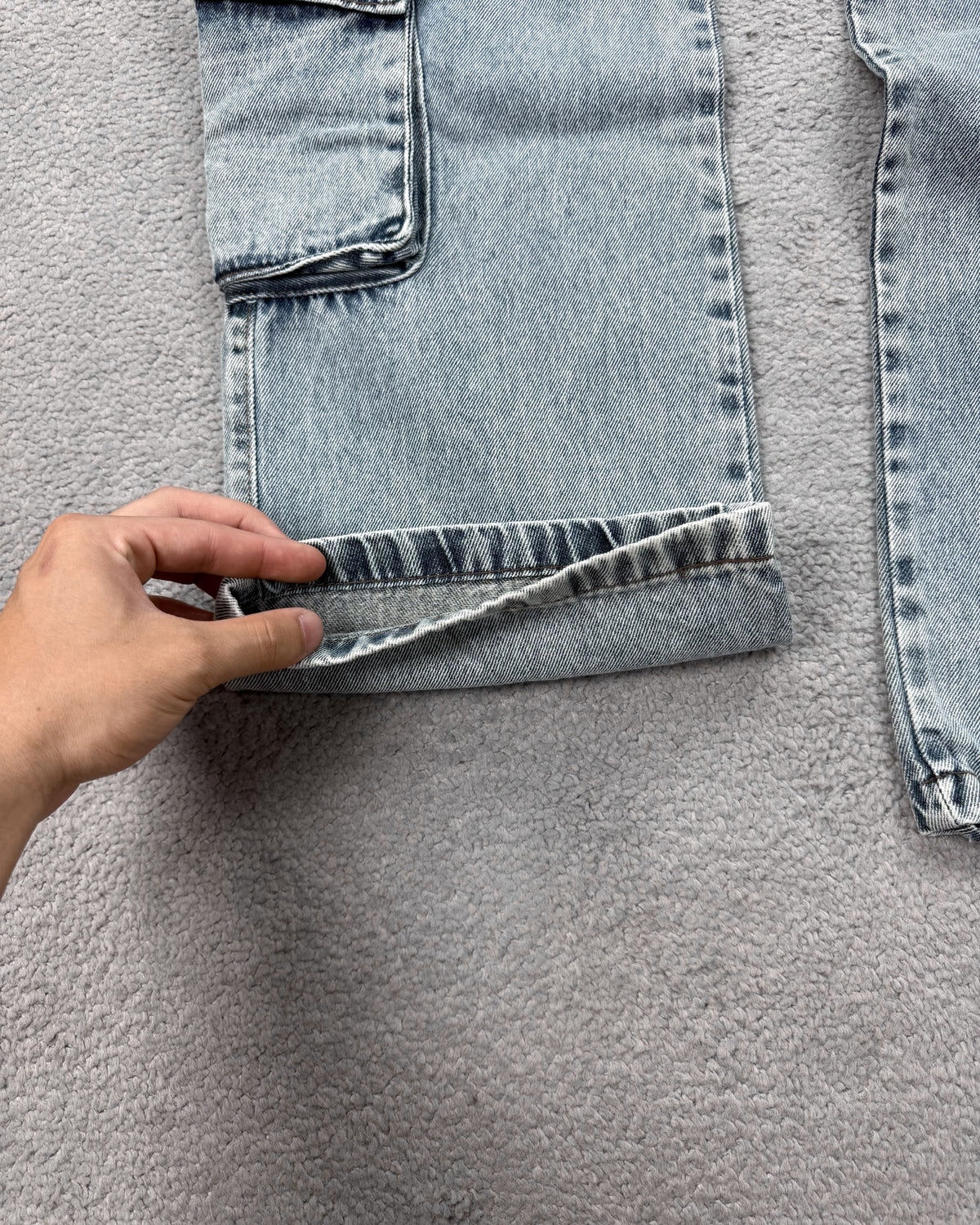 CALÇA JEANS CARGO 4 BOLSOS