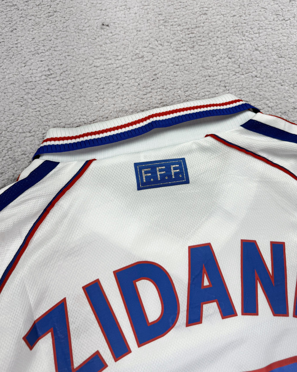 CAMISETA RETRÔ FRANÇA ZIDANE 98
