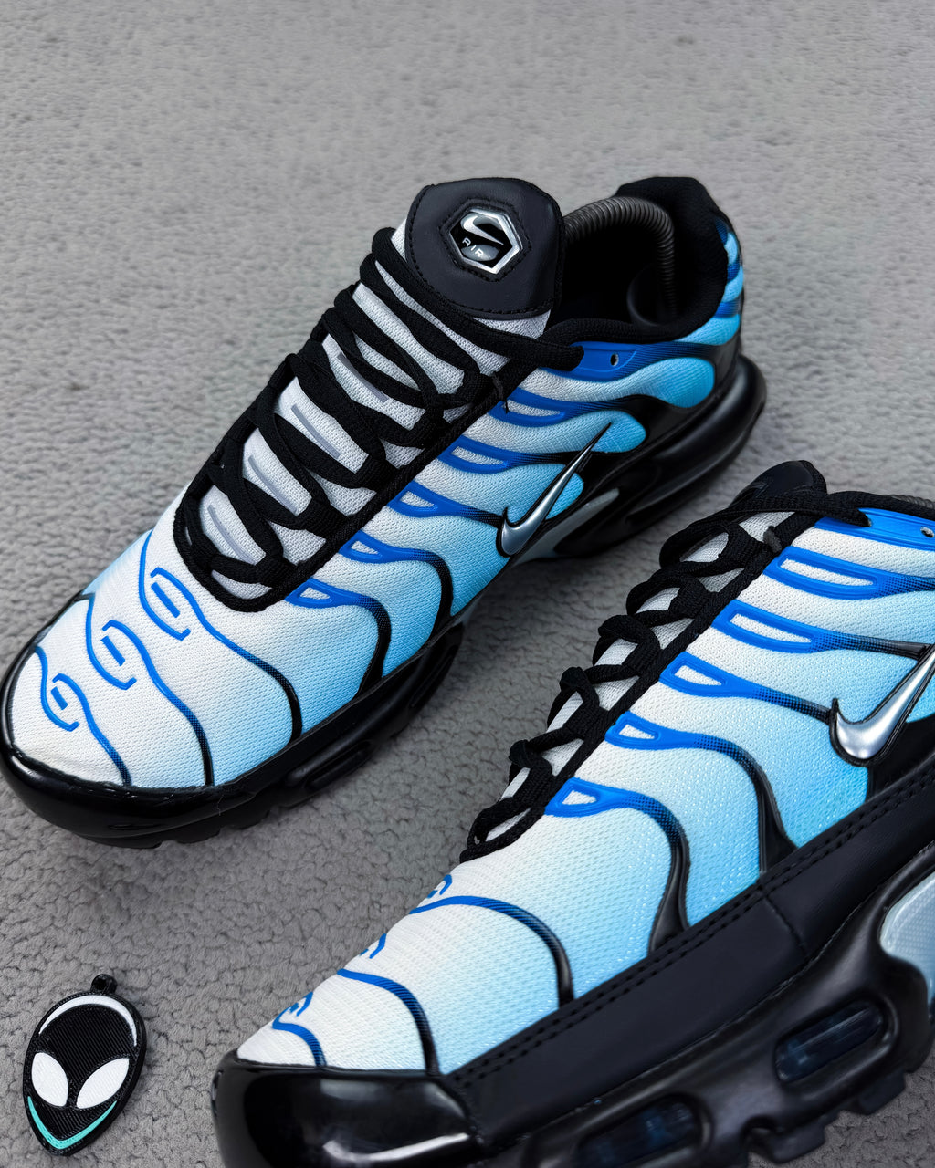 TÊNIS NK AIR MAX PLUS TN - BLUE GRADIENT