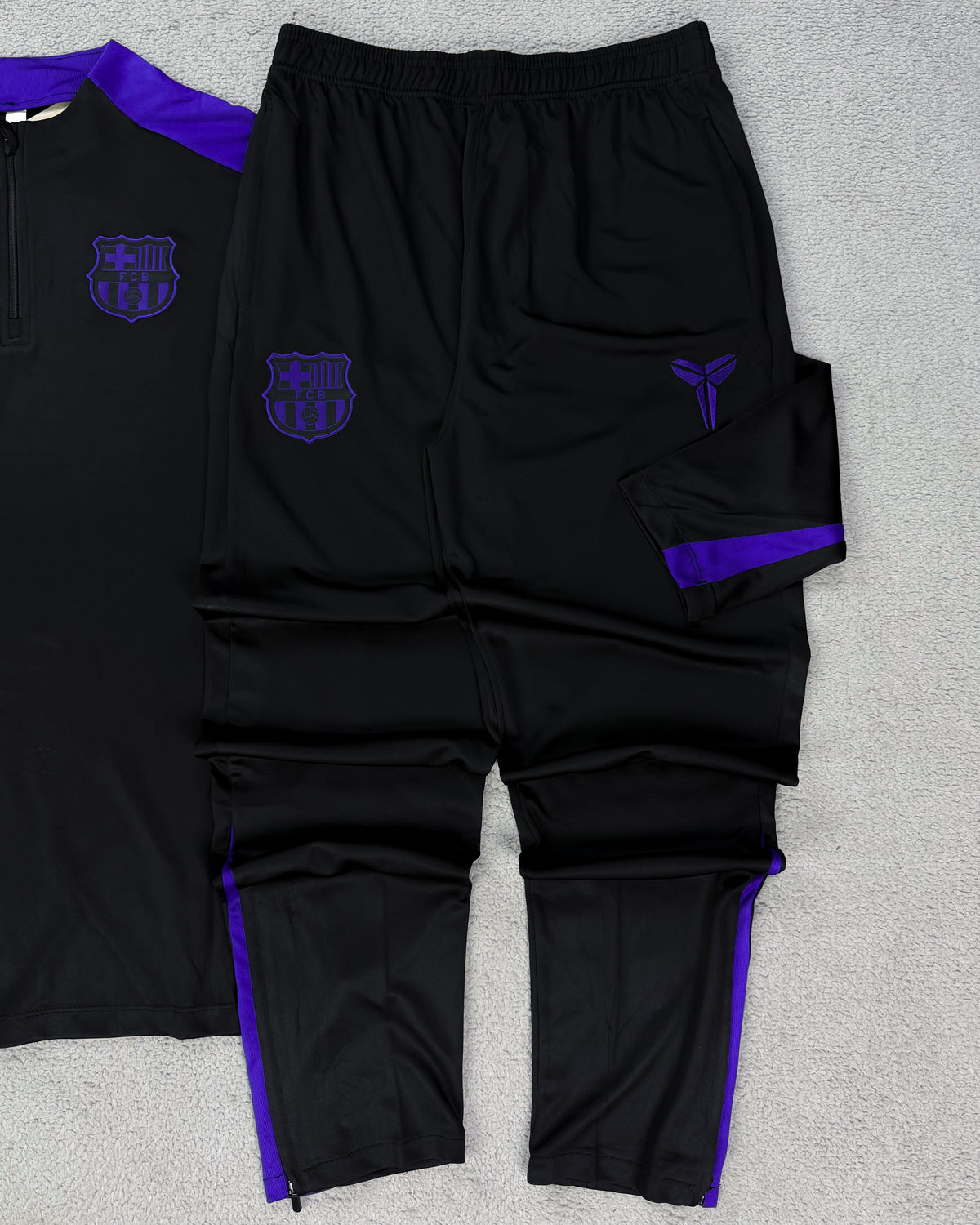 CONJUNTO TREINO BARCELONA PRETO/ROXO