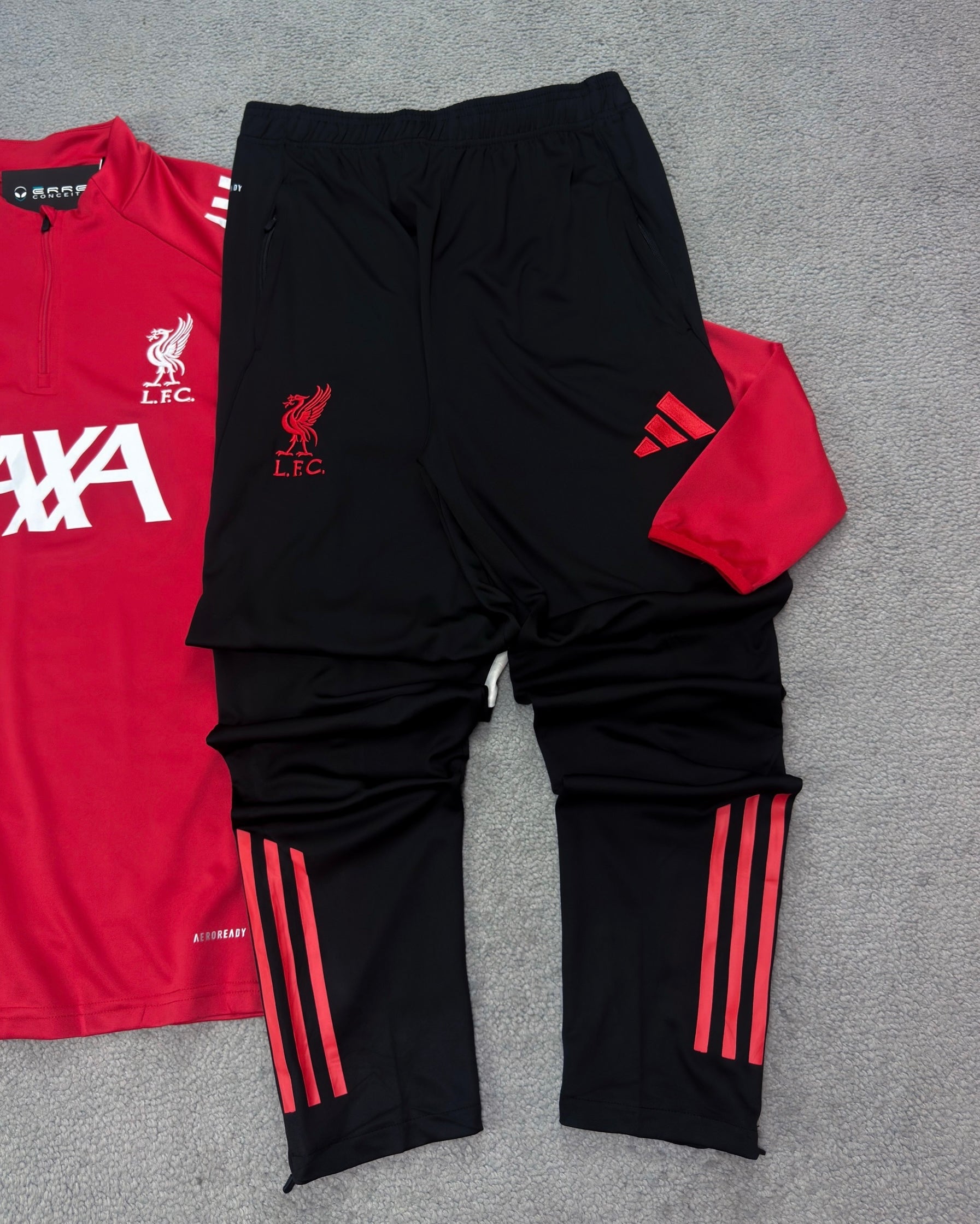 CONJUNTO TREINO LIVERPOOL