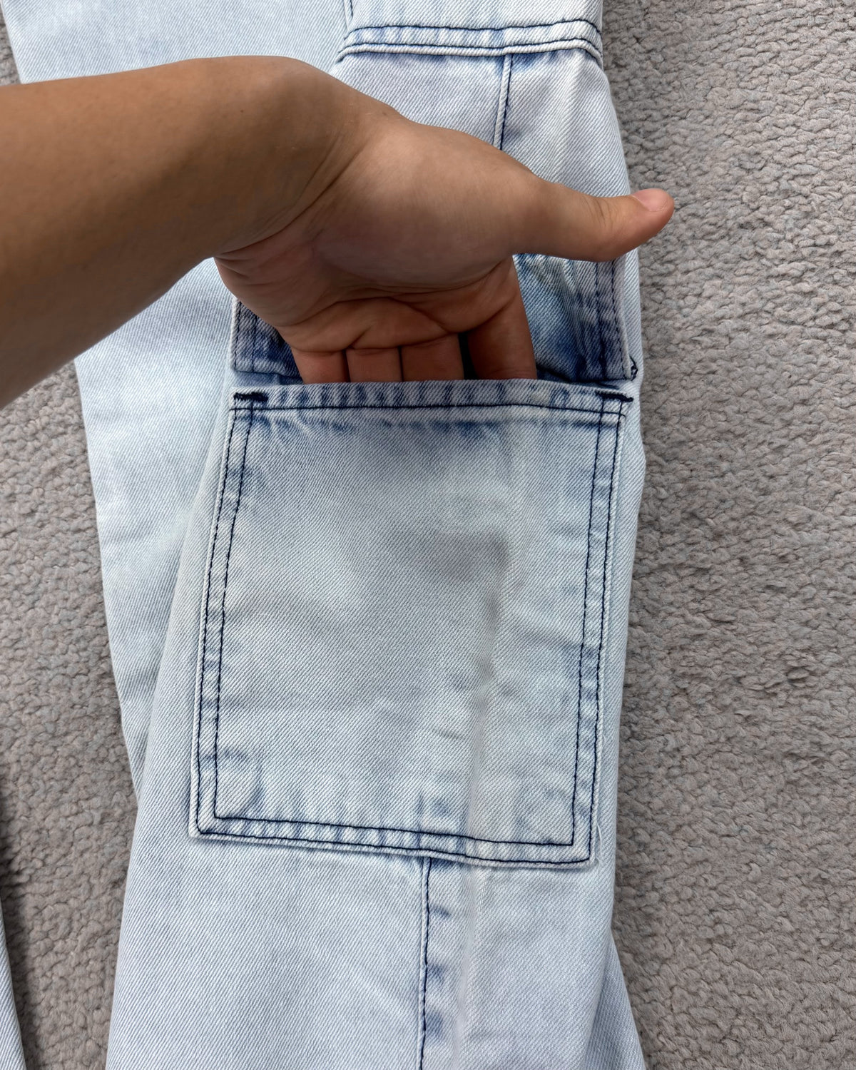 CALÇA JEANS CARGO 4 BOLSOS