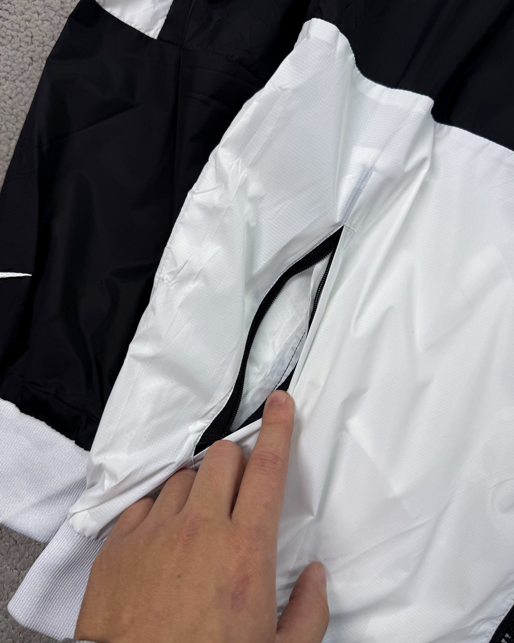 CORTA VENTO NK SWOOSH