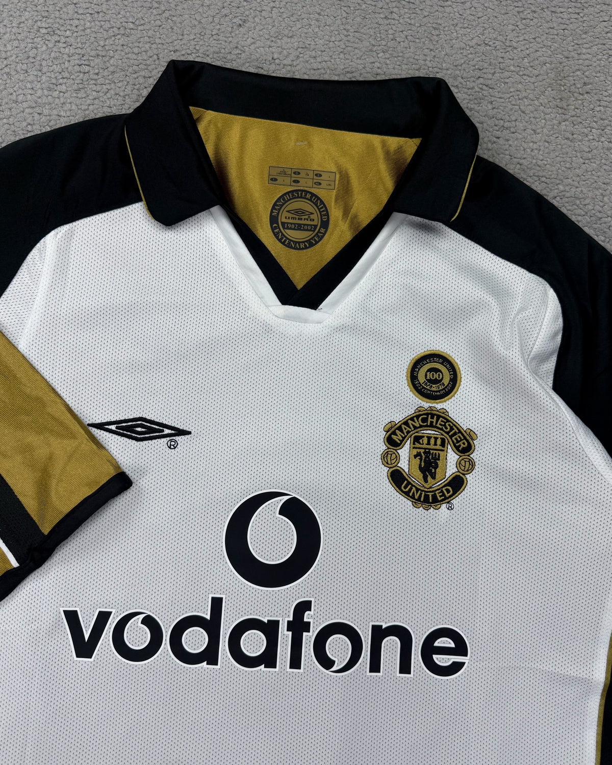 CAMISETA RETRÔ CENTENÁRIO 1902 - 2002 MANCHESTER UNITED DUPLA FACE