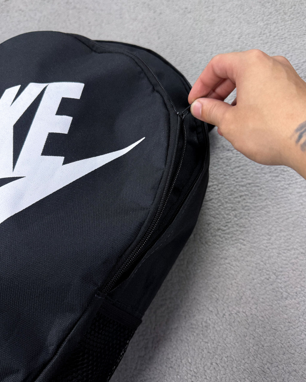 MOCHILA NK ICON 2 BOLSOS