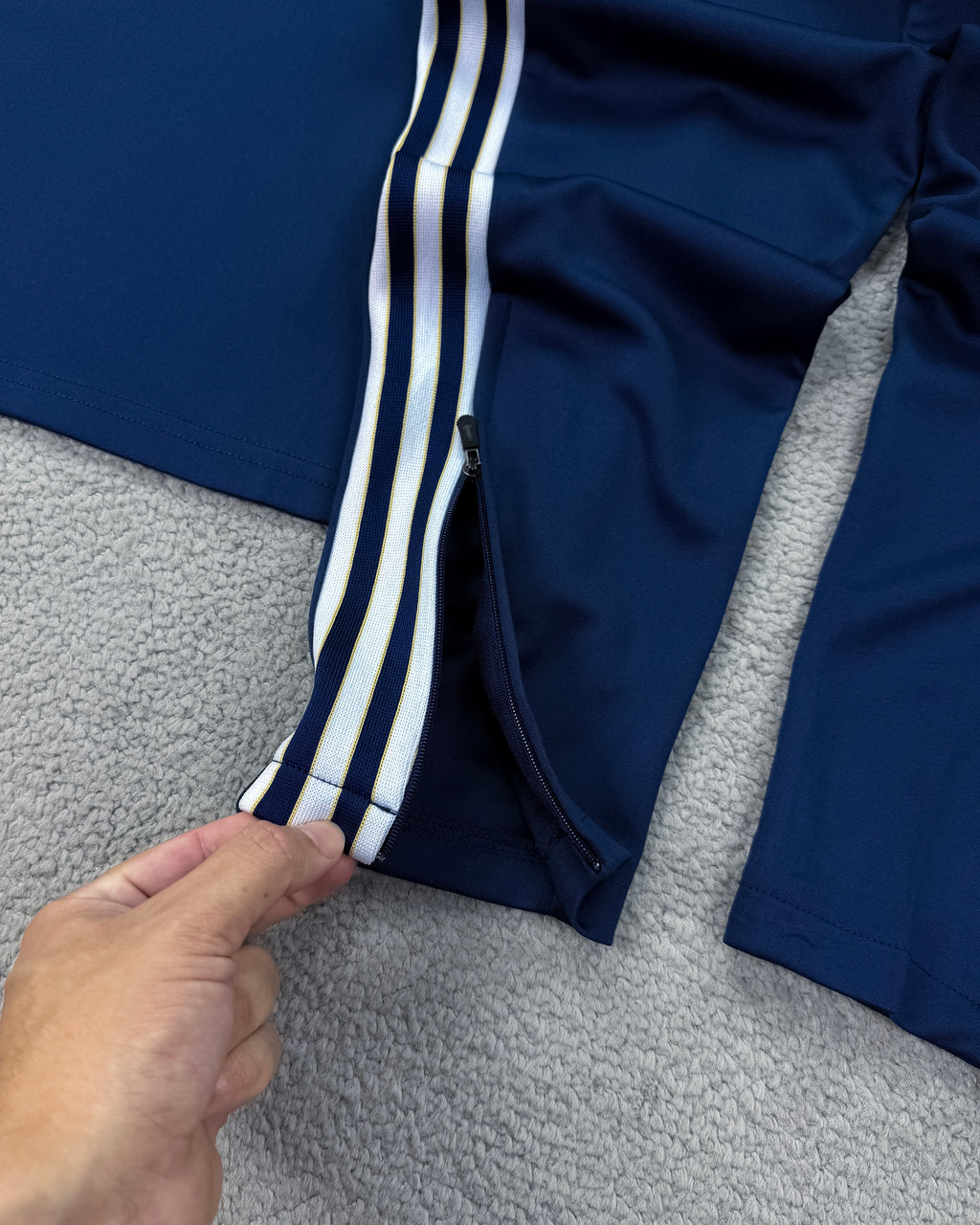 CONJUNTO DE TREINO JUVENTUS