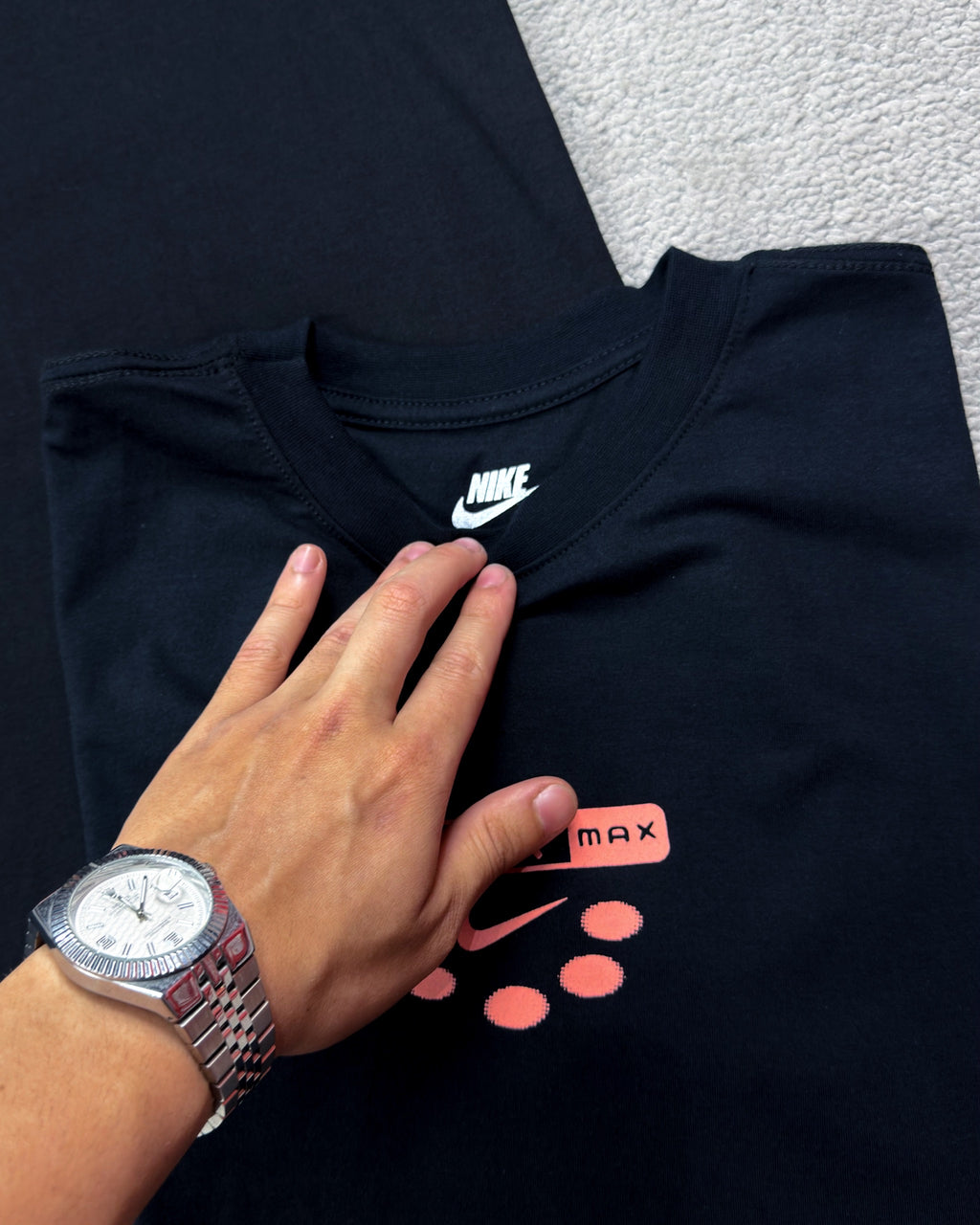 CAMISETA NK AIR MAX PRETA
