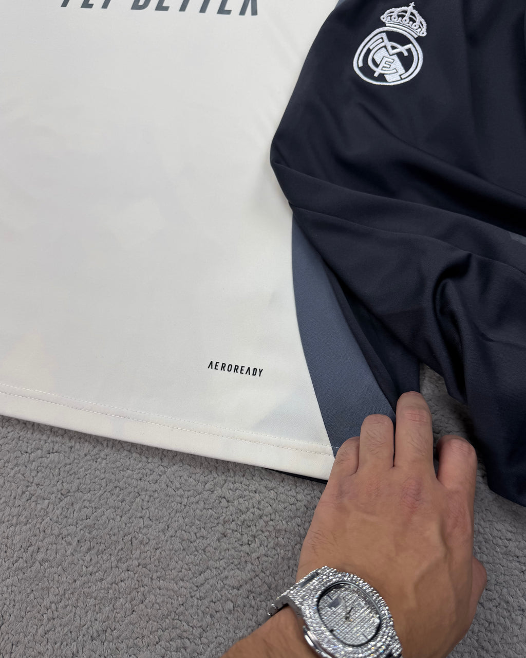 CONJUNTO DE TREINO REAL MADRID