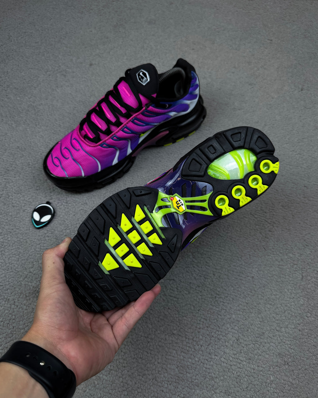 TÊNIS NK AIR MAX PLUS TN REBELLIOUS