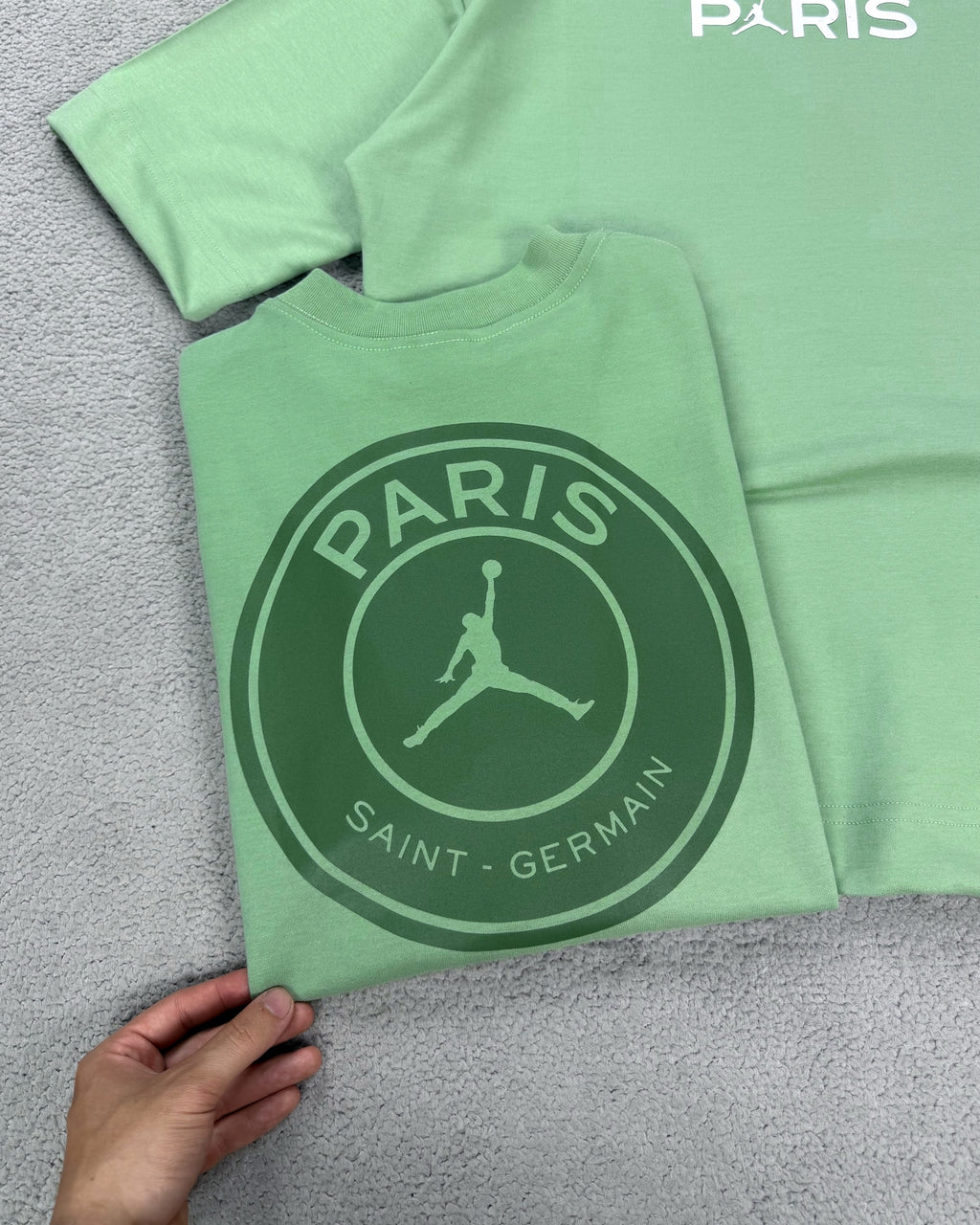 CAMISETA OVERSIZED PARIS VERDE