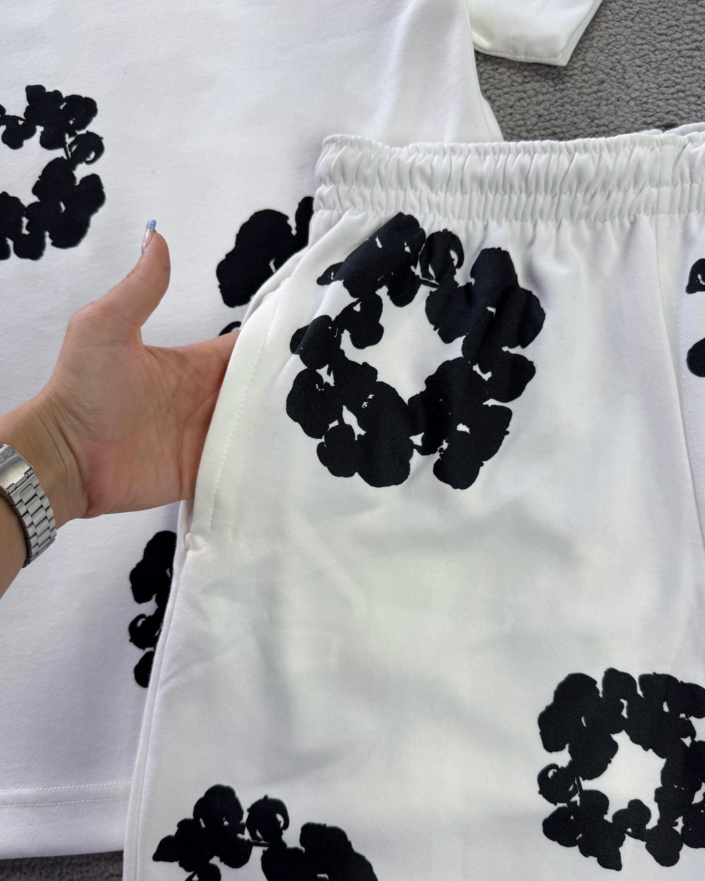 CONJUNTO DENIM TEARS
