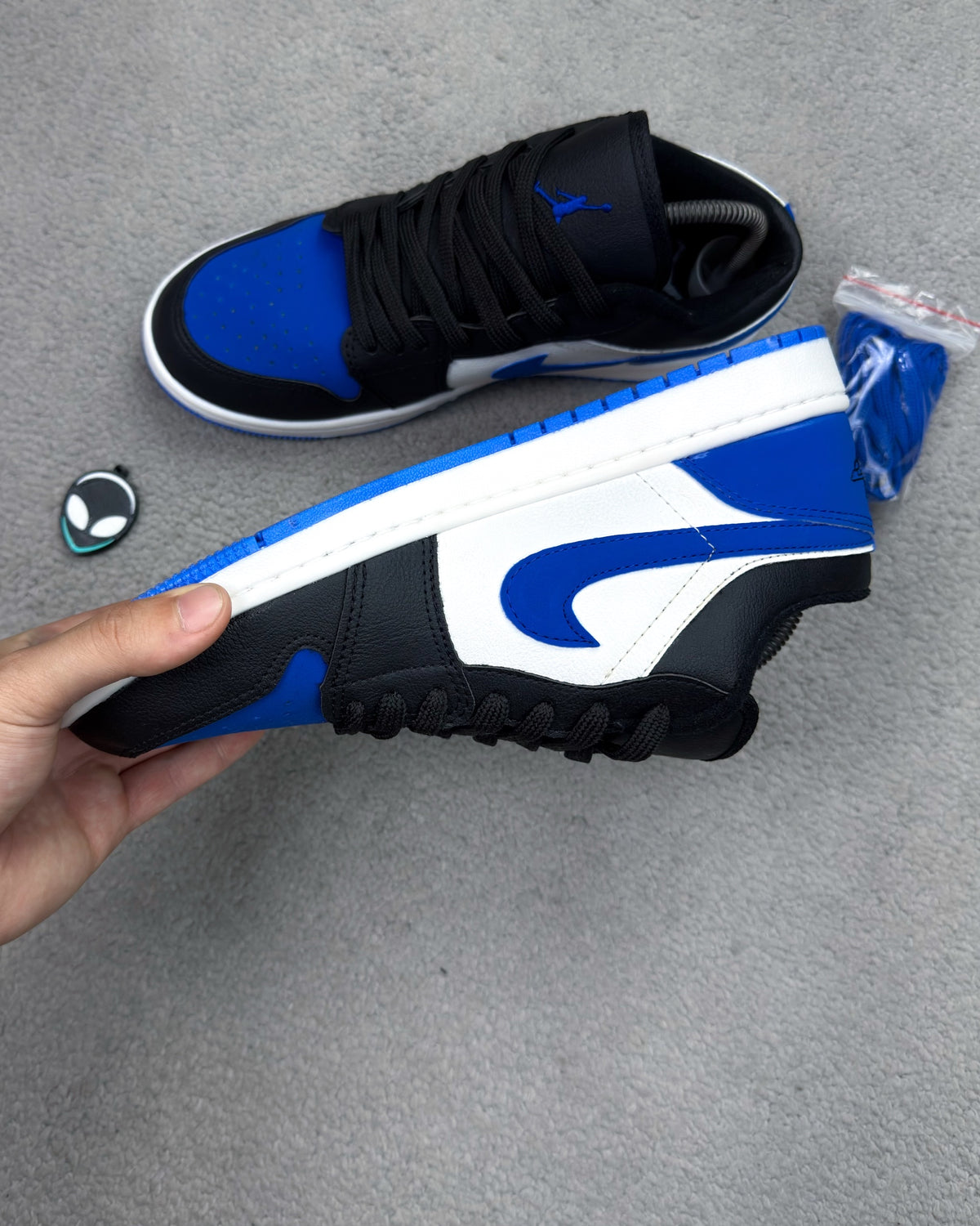 TÊNIS NK AIR JORDAN 1 LOW “ ALTERNATE ROYAL TOE
