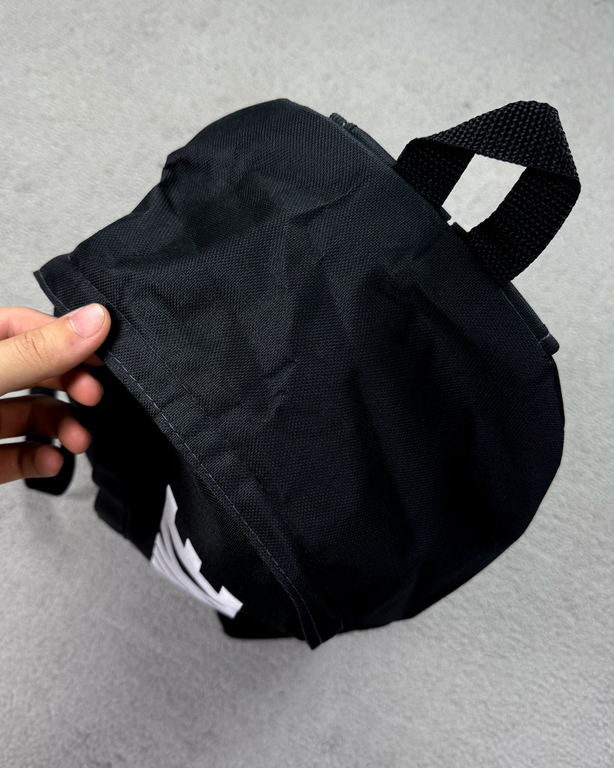 MOCHILA NK LETREIRO 2 BOLSOS