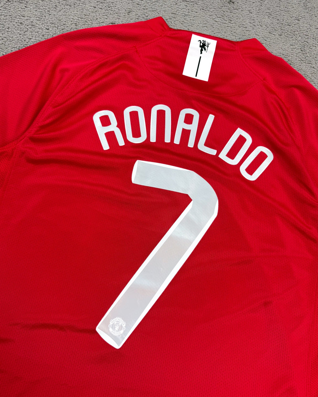CAMISETA RETRÔ MANCHESTER UNITED CR7 2008