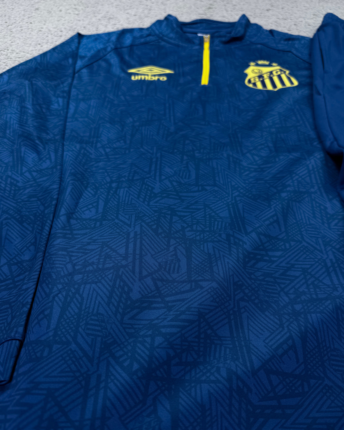 CONJUNTO DE TREINO SANTOS