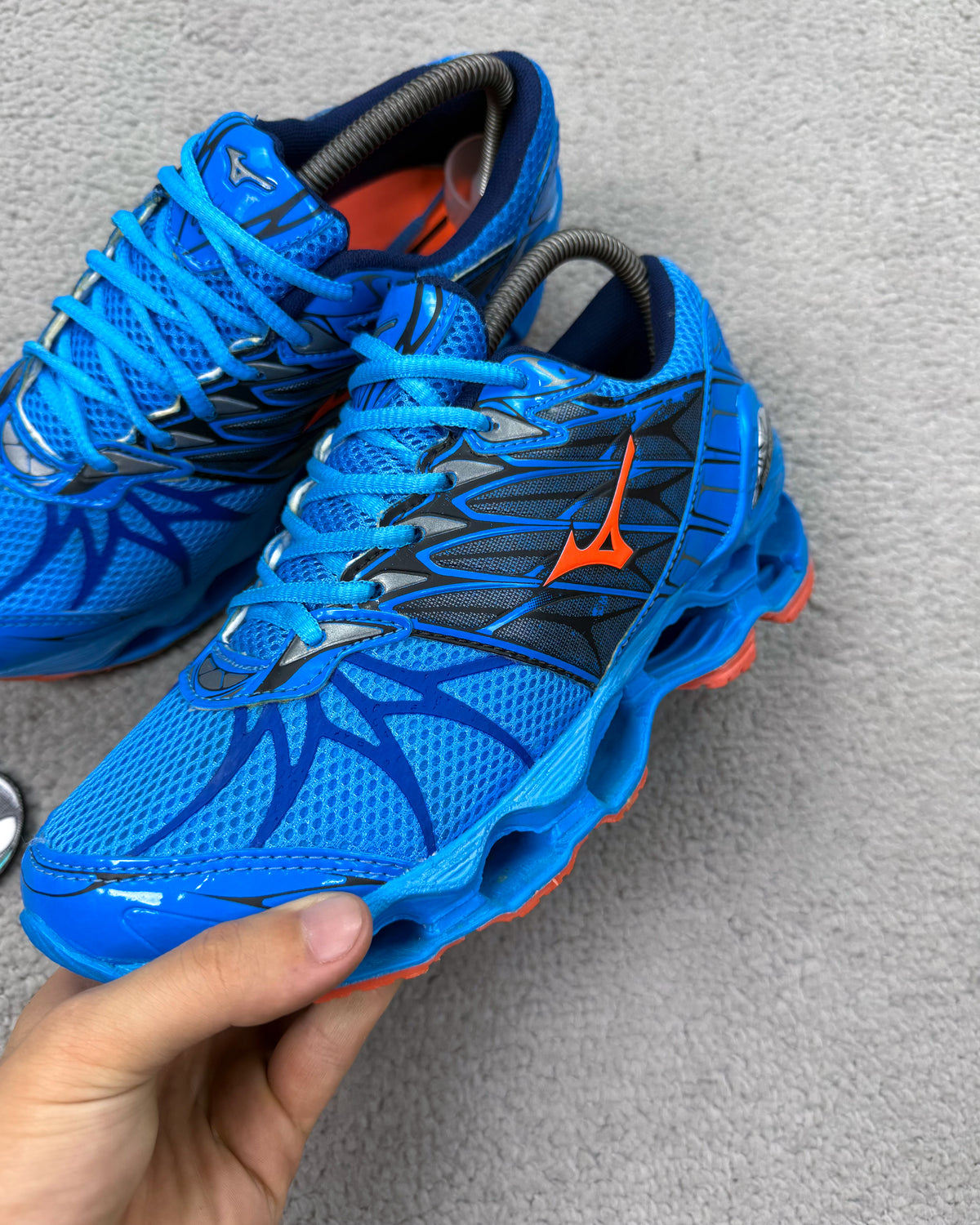 TÊNIS MZ WAVE PROPHECY 7 AZUL/LARANJA