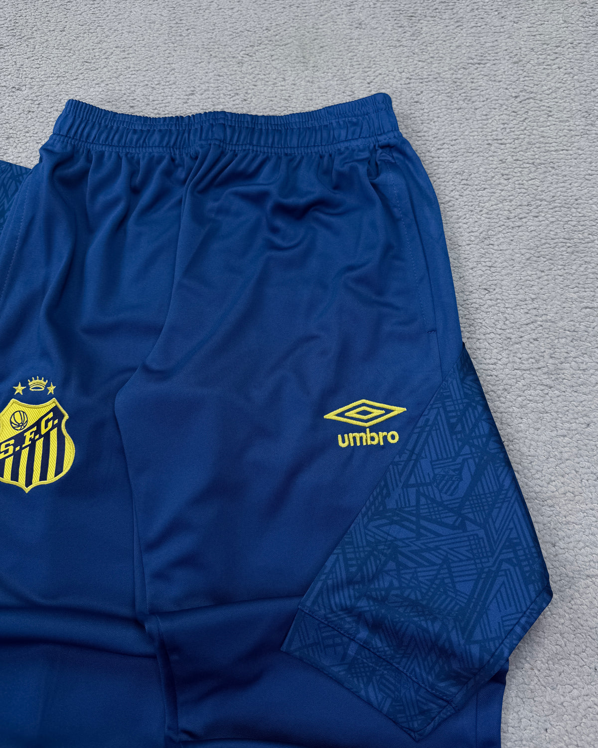 CONJUNTO DE TREINO SANTOS