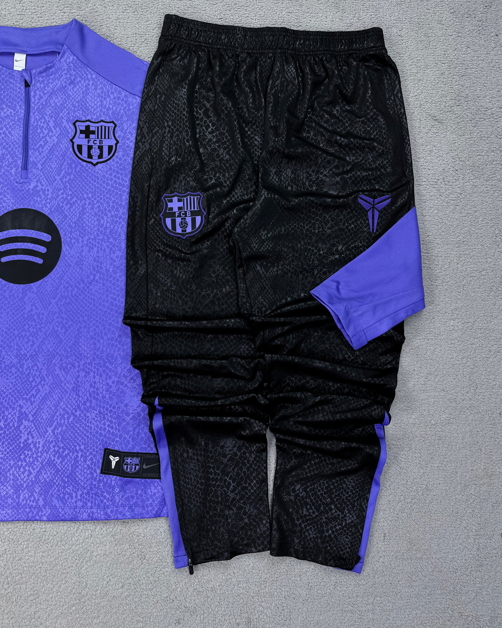 CONJUNTO TREINO BARCELONA - ROXO