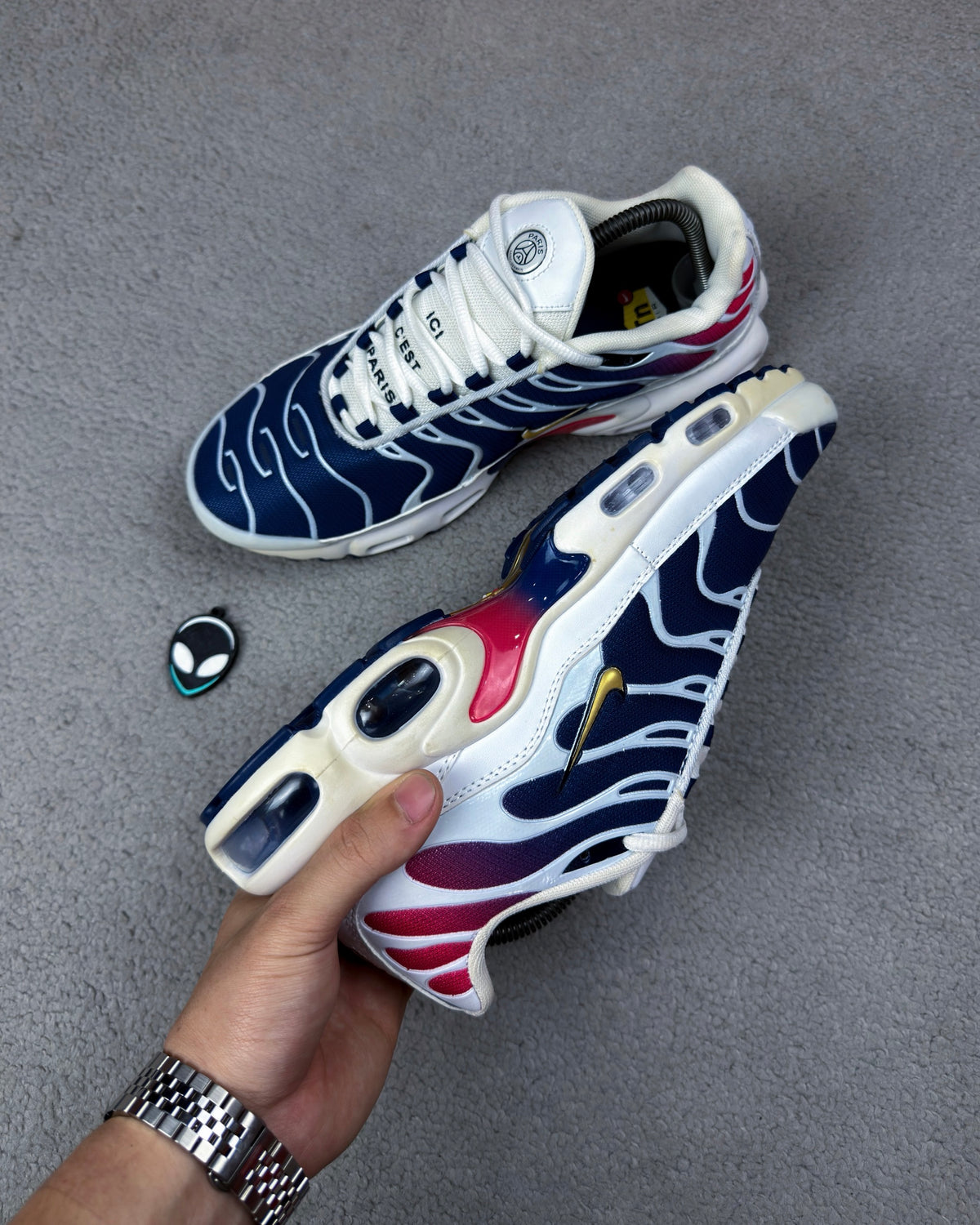 TÊNIS NK AIR MAX PLUS TN PARIS SAINT GERMAIN