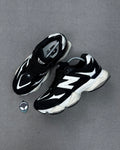 TÊNIS NB ABZORB 9060 BLACK WHITE